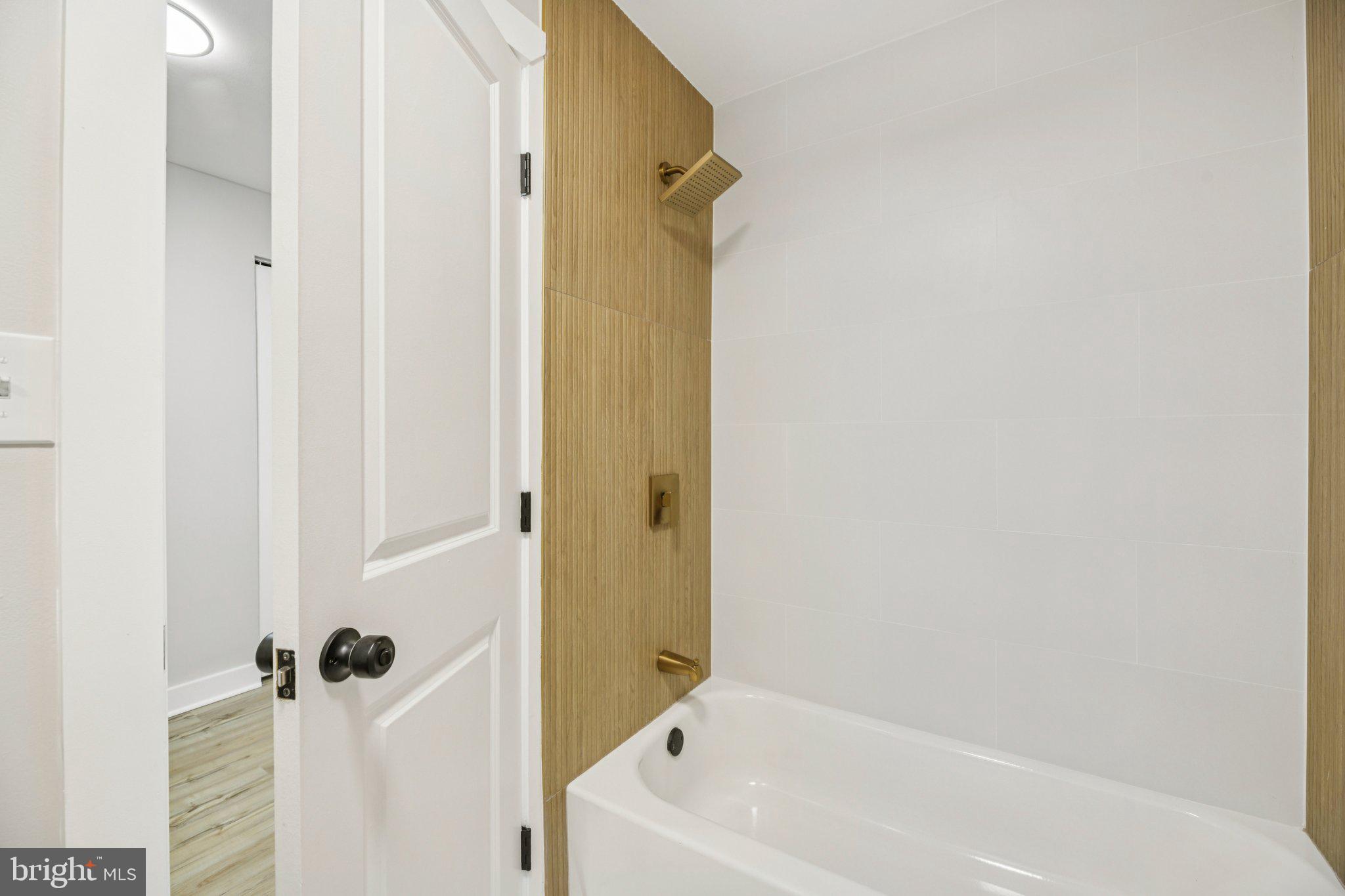 AUTUMN ESTATES - Residential