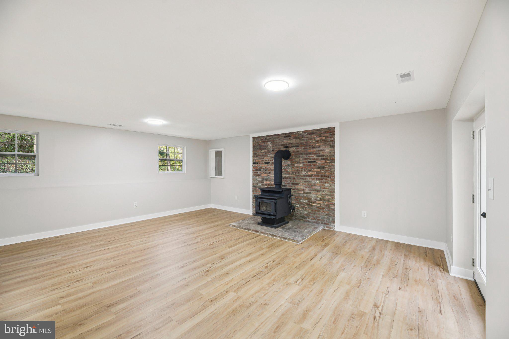 AUTUMN ESTATES - Residential