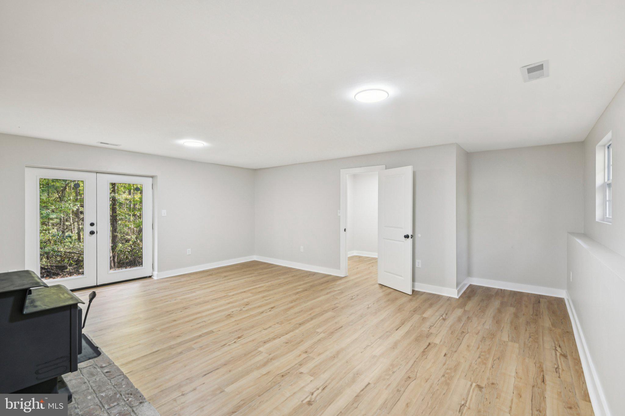 AUTUMN ESTATES - Residential