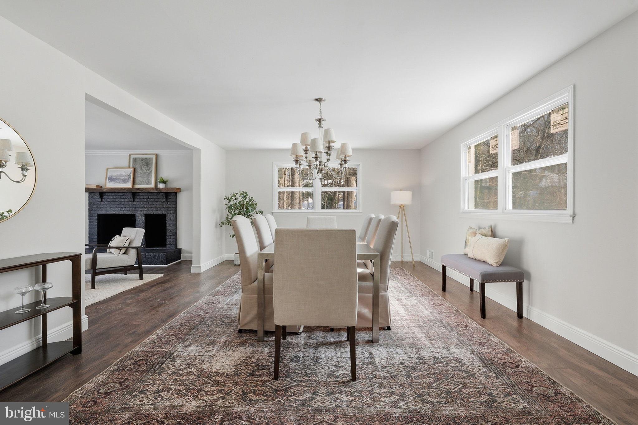 PICKWICK WOODS - Residential