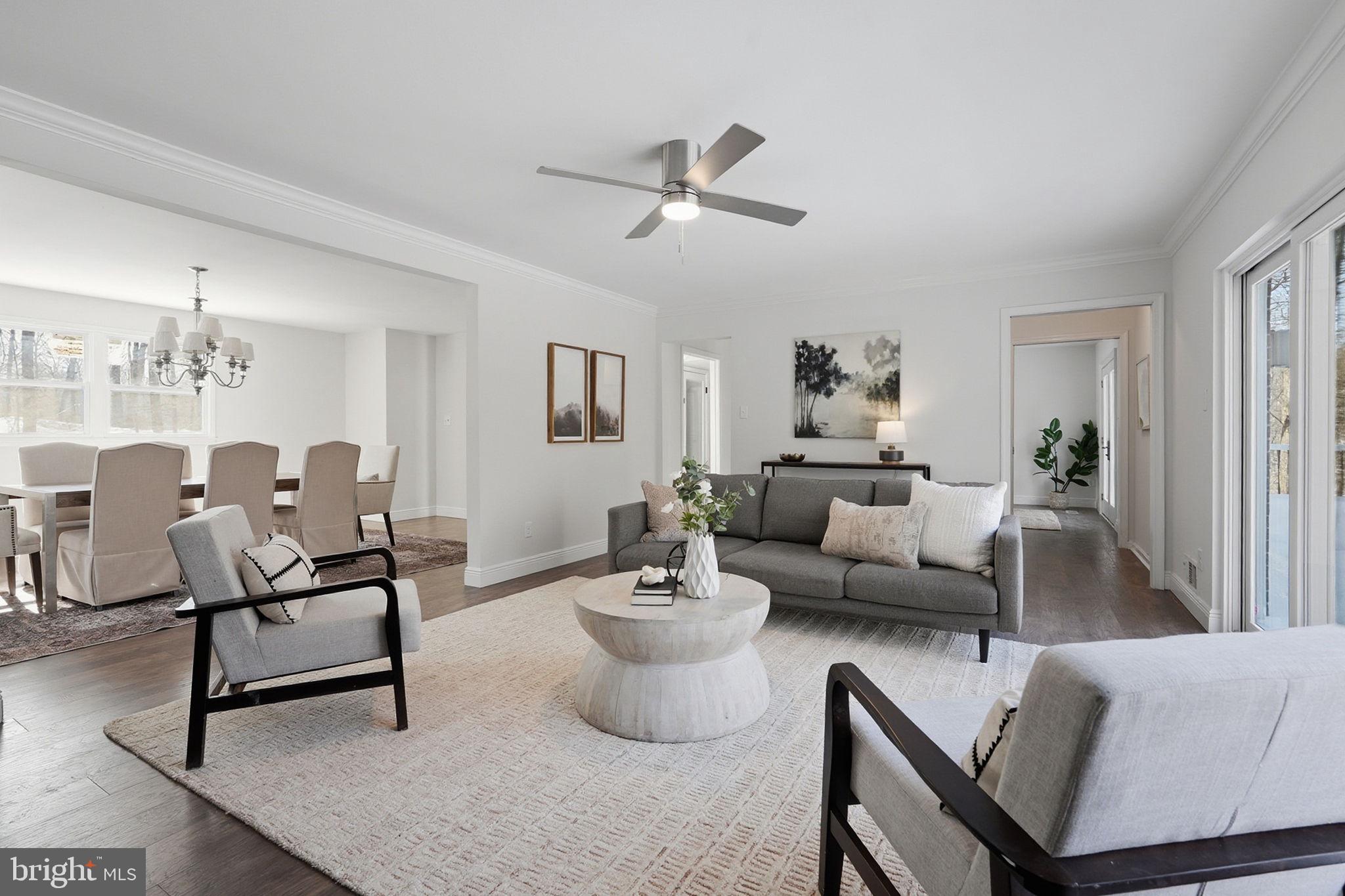 PICKWICK WOODS - Residential