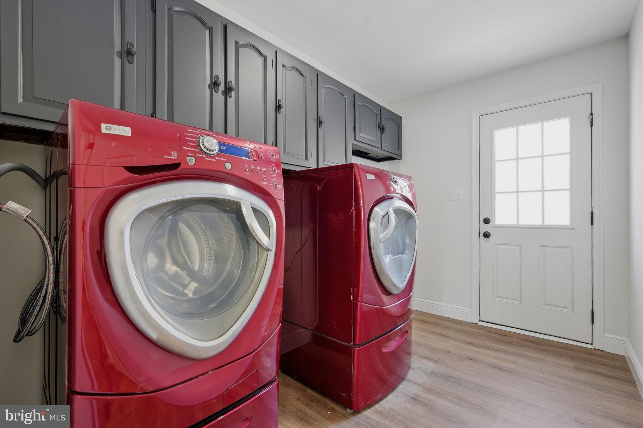 PICKWICK WOODS - Residential