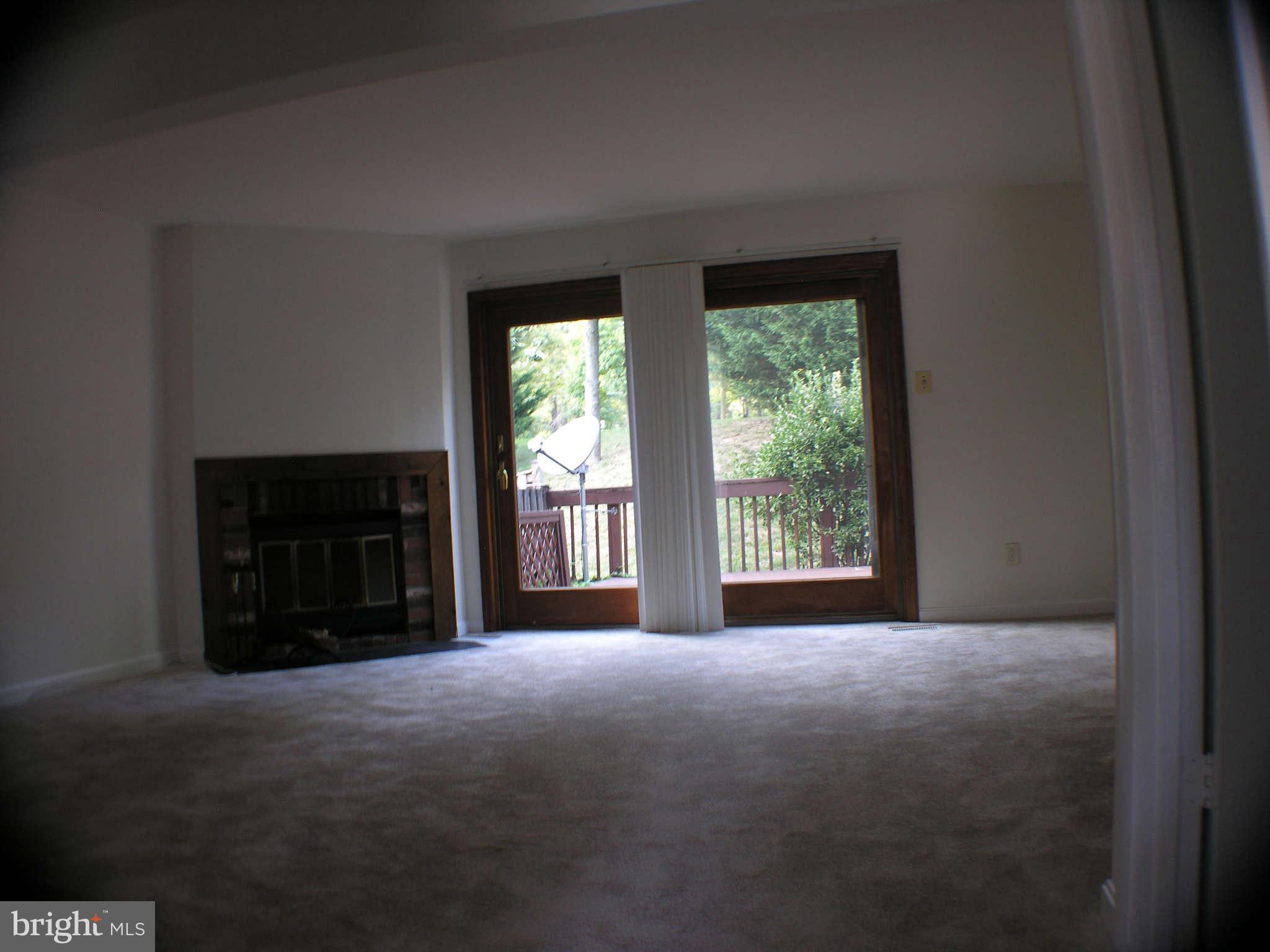 MONTGOMERY WOODS - Residential Lease