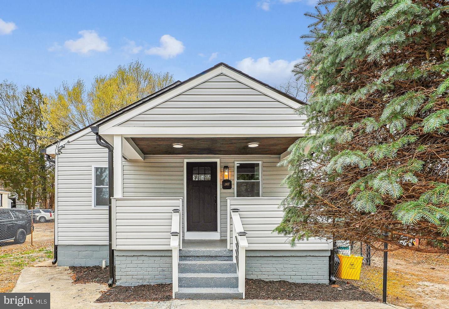 Back on the market. Buyer could not perform. Move-in ready and full of potential. This beautifully upgraded home features an open floor plan with modern finishes and recessed lighting throughout. The spacious owner's suite boasts a walk-in closet, offering ample storage. Convenience is key with laundry available on both the main level and basement. The fully finished basement, complete with a separate entrance, presents an excellent income opportunity. It includes three bedrooms, a full bath, and a kitchenette—perfect for use as a rental apartment or guest suite. This home blends comfort, style and investment potential. Schedule a tour today.