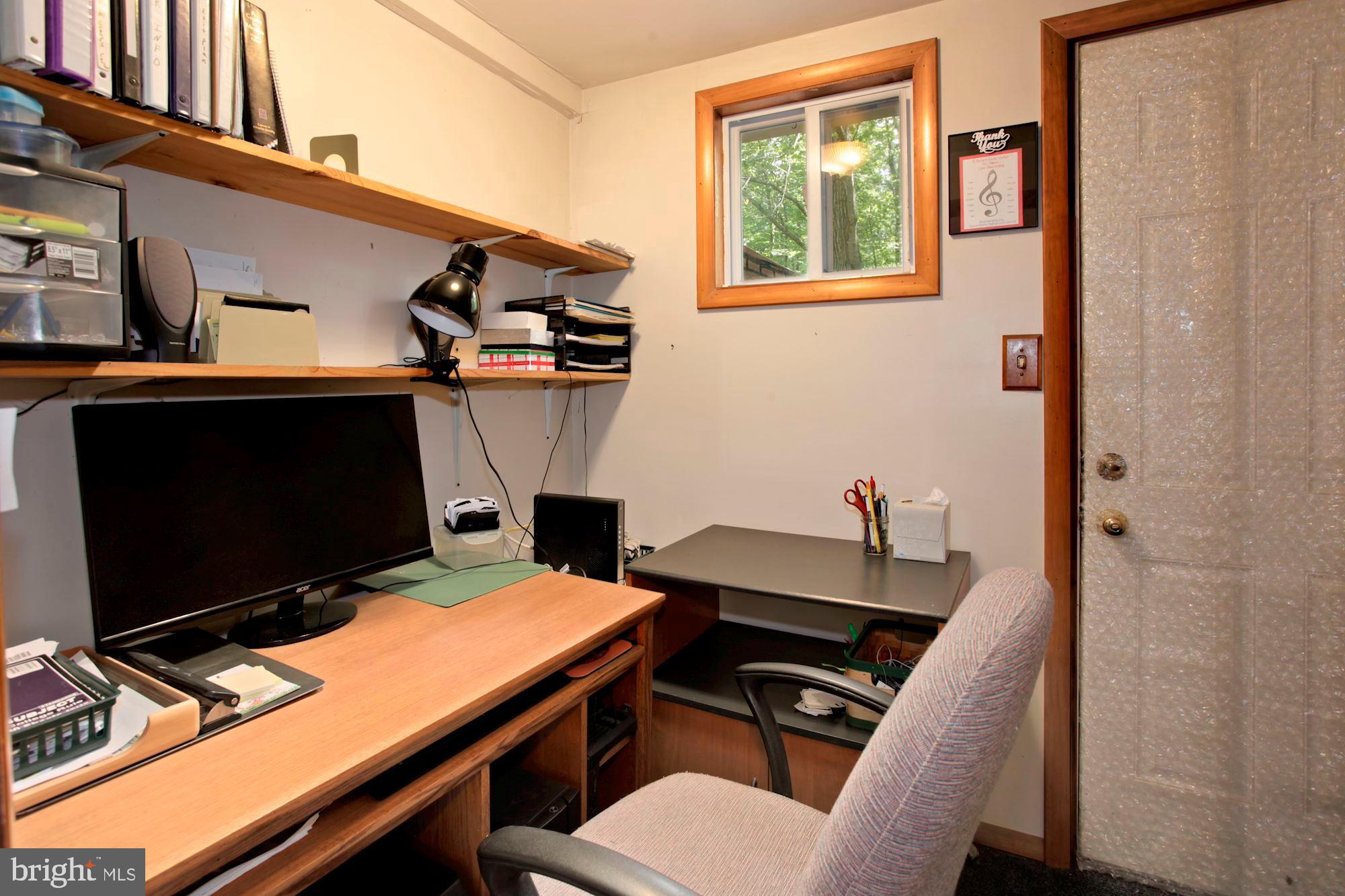 LAKE JACKSON HILLS - Residential