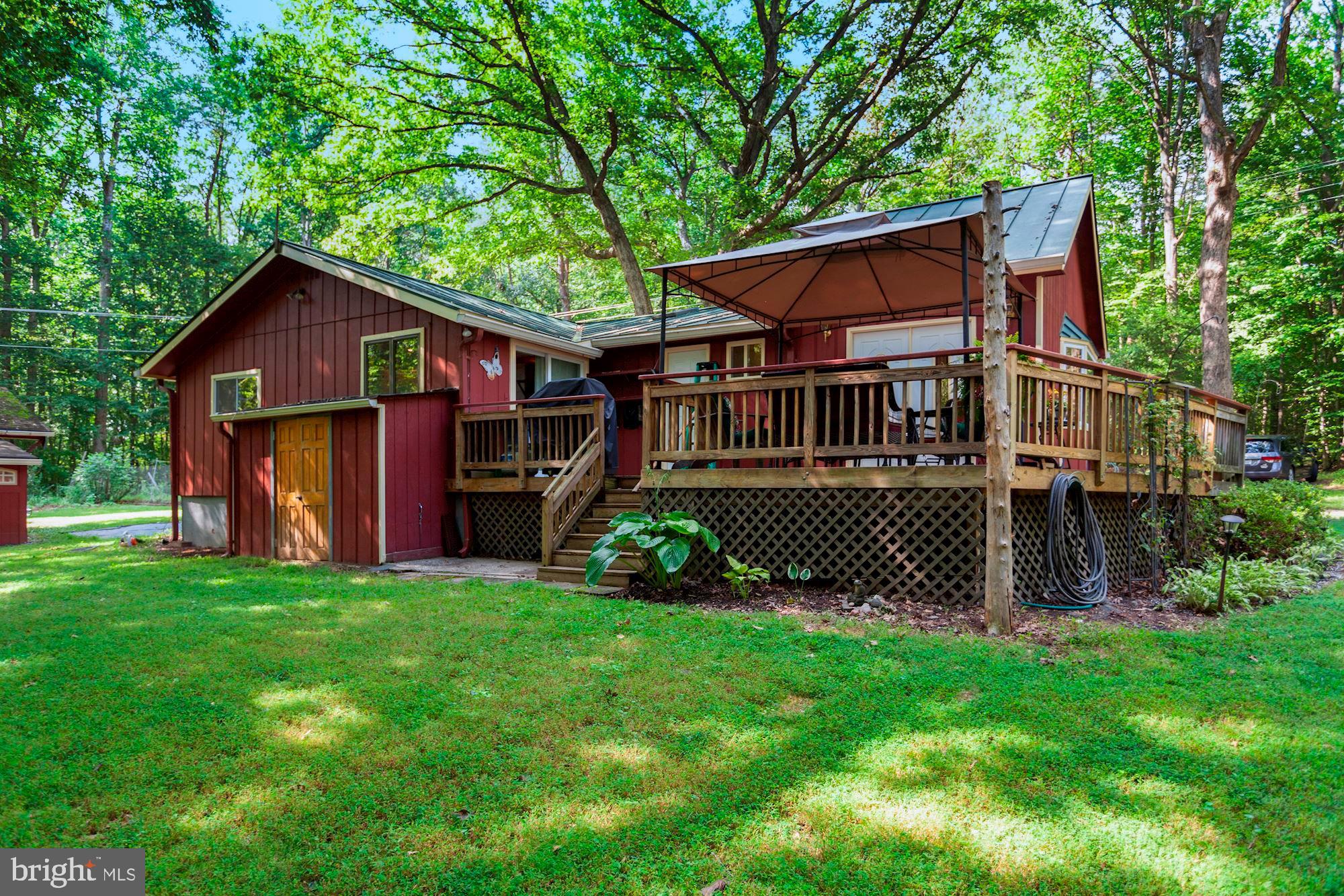 LAKE JACKSON HILLS - Residential