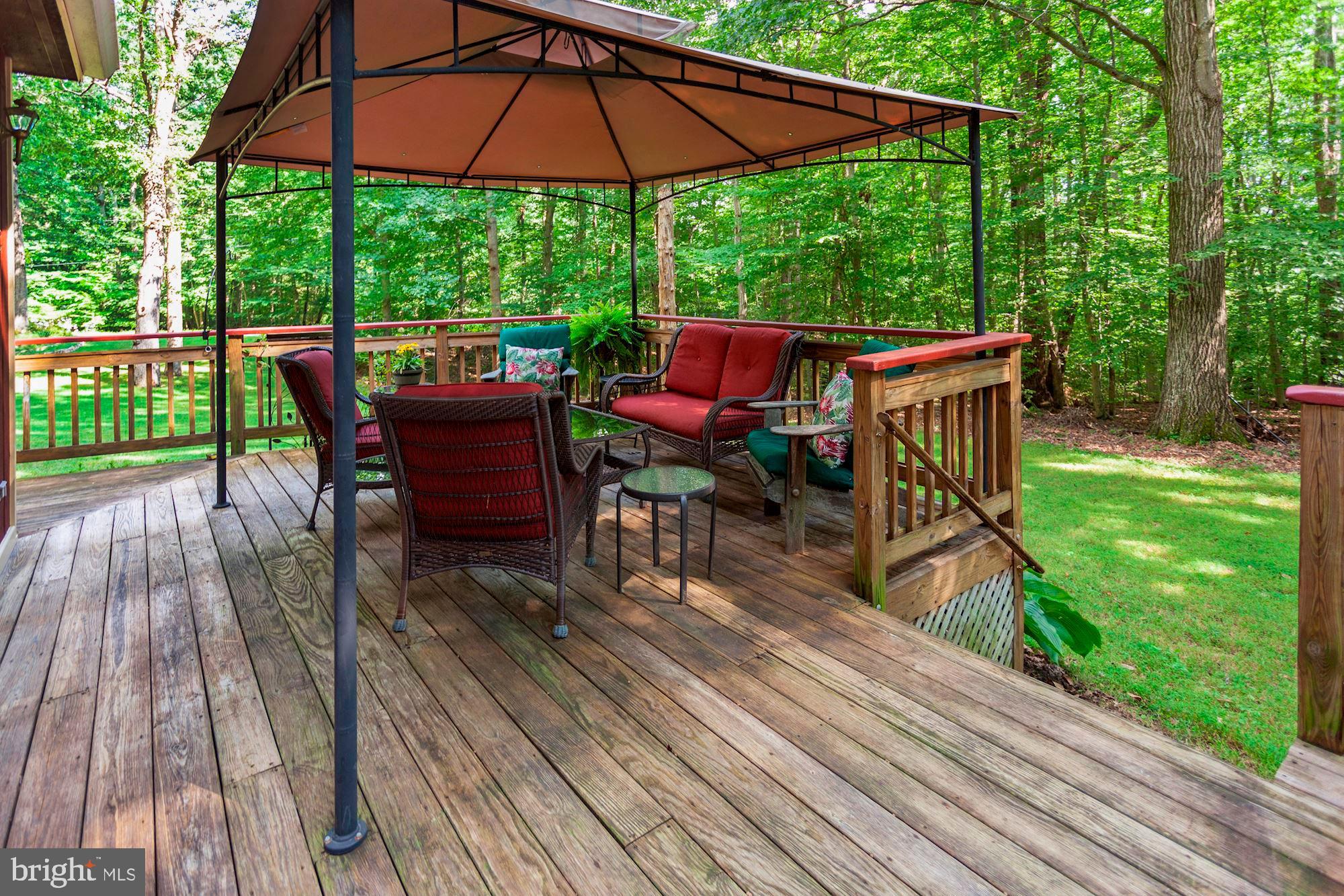 LAKE JACKSON HILLS - Residential