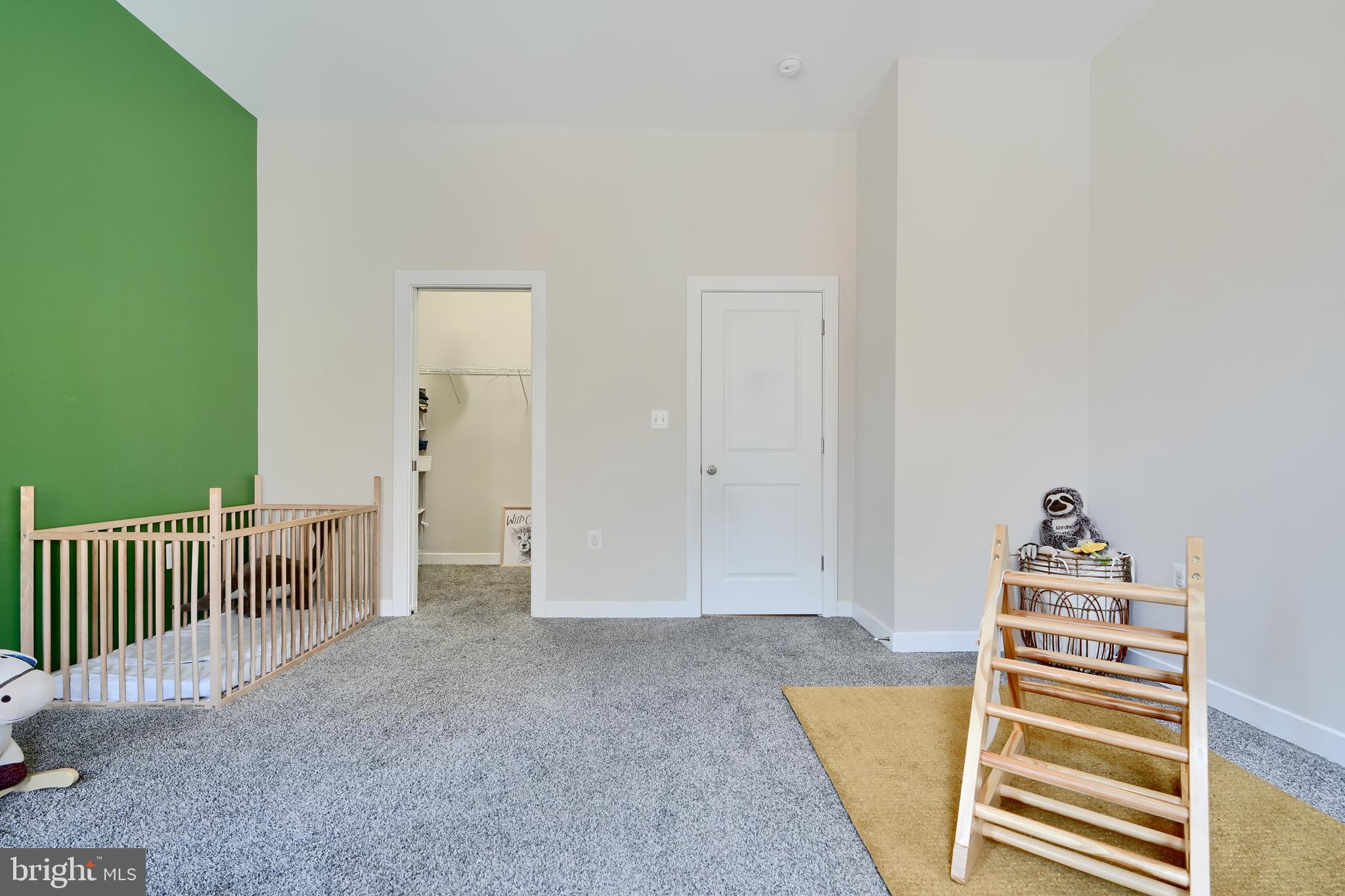 MARBLE HILL - Residential