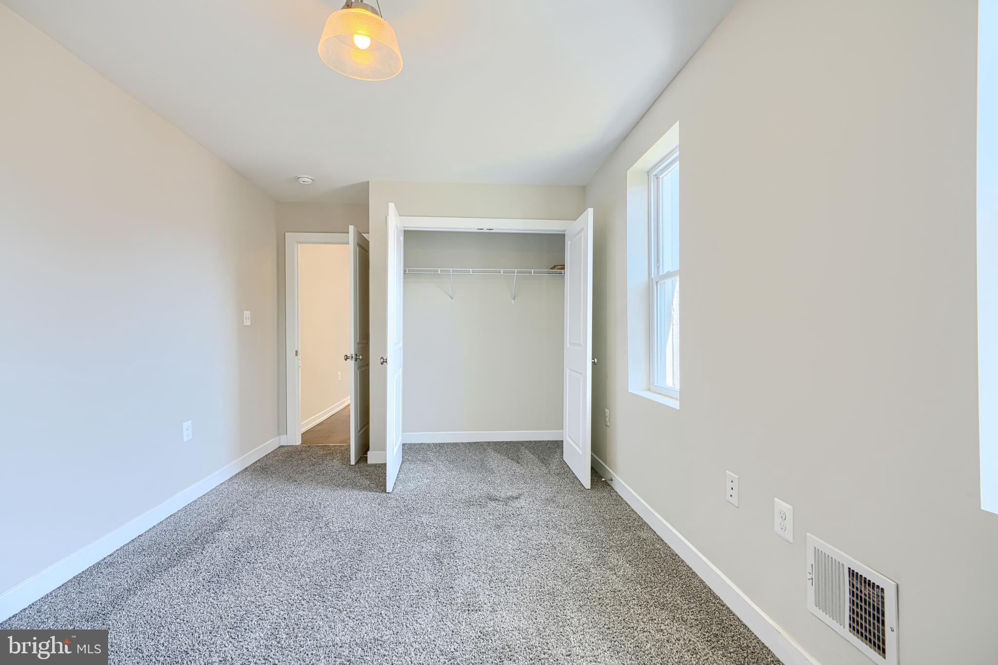 MARBLE HILL - Residential