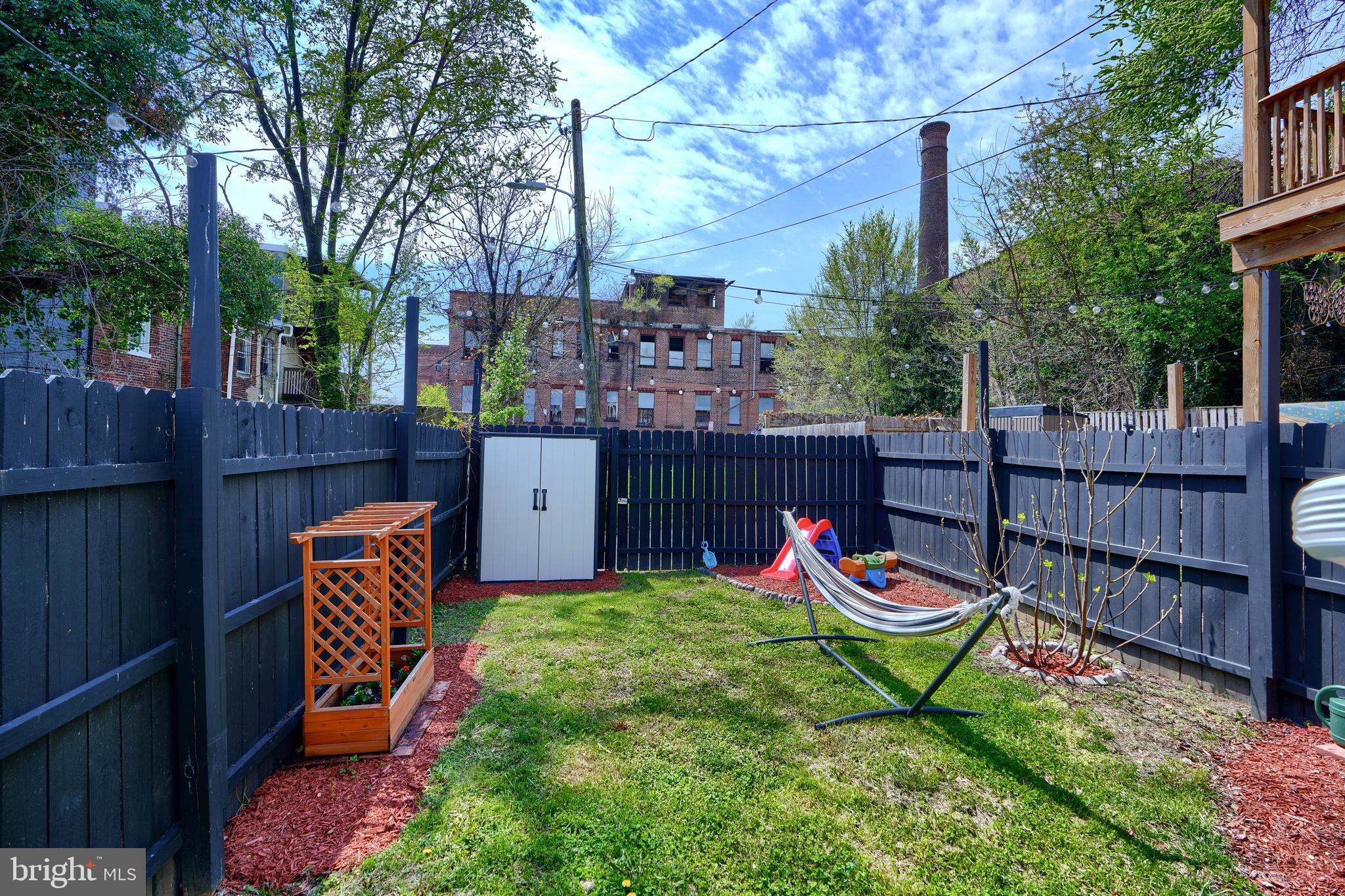 MARBLE HILL - Residential