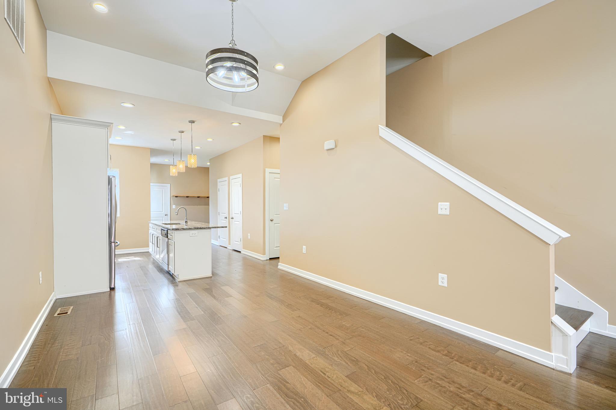 MARBLE HILL - Residential