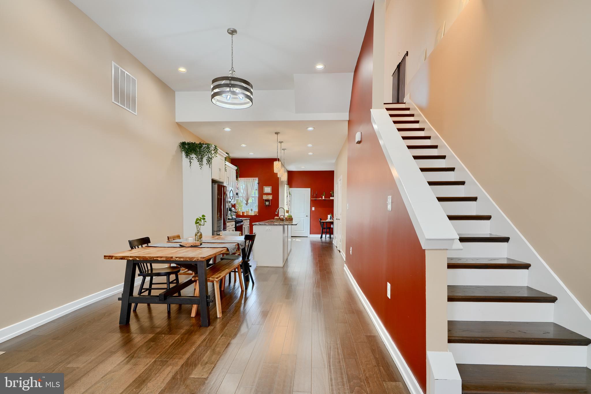 MARBLE HILL - Residential