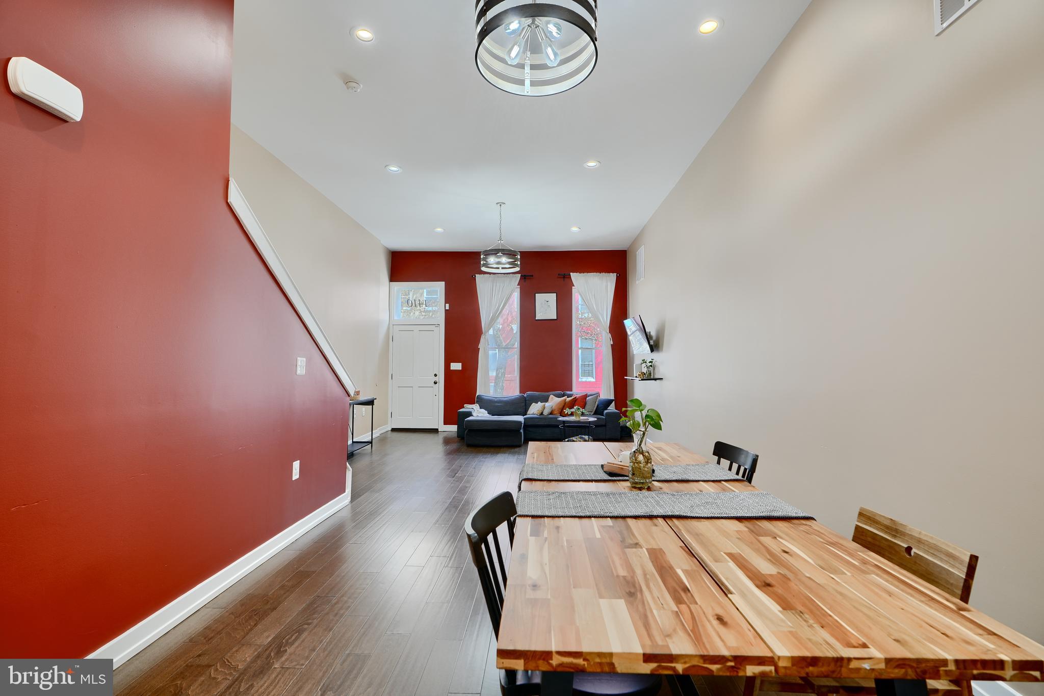 MARBLE HILL - Residential