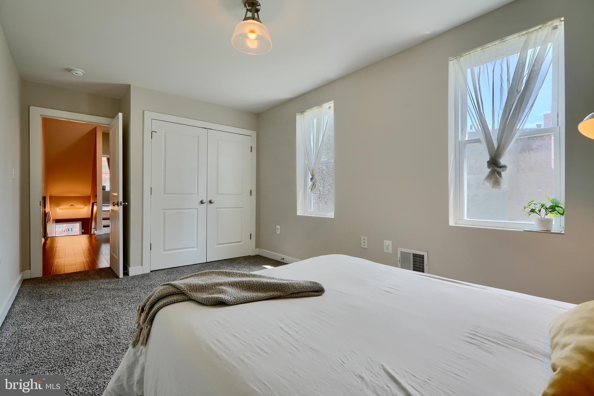 MARBLE HILL - Residential