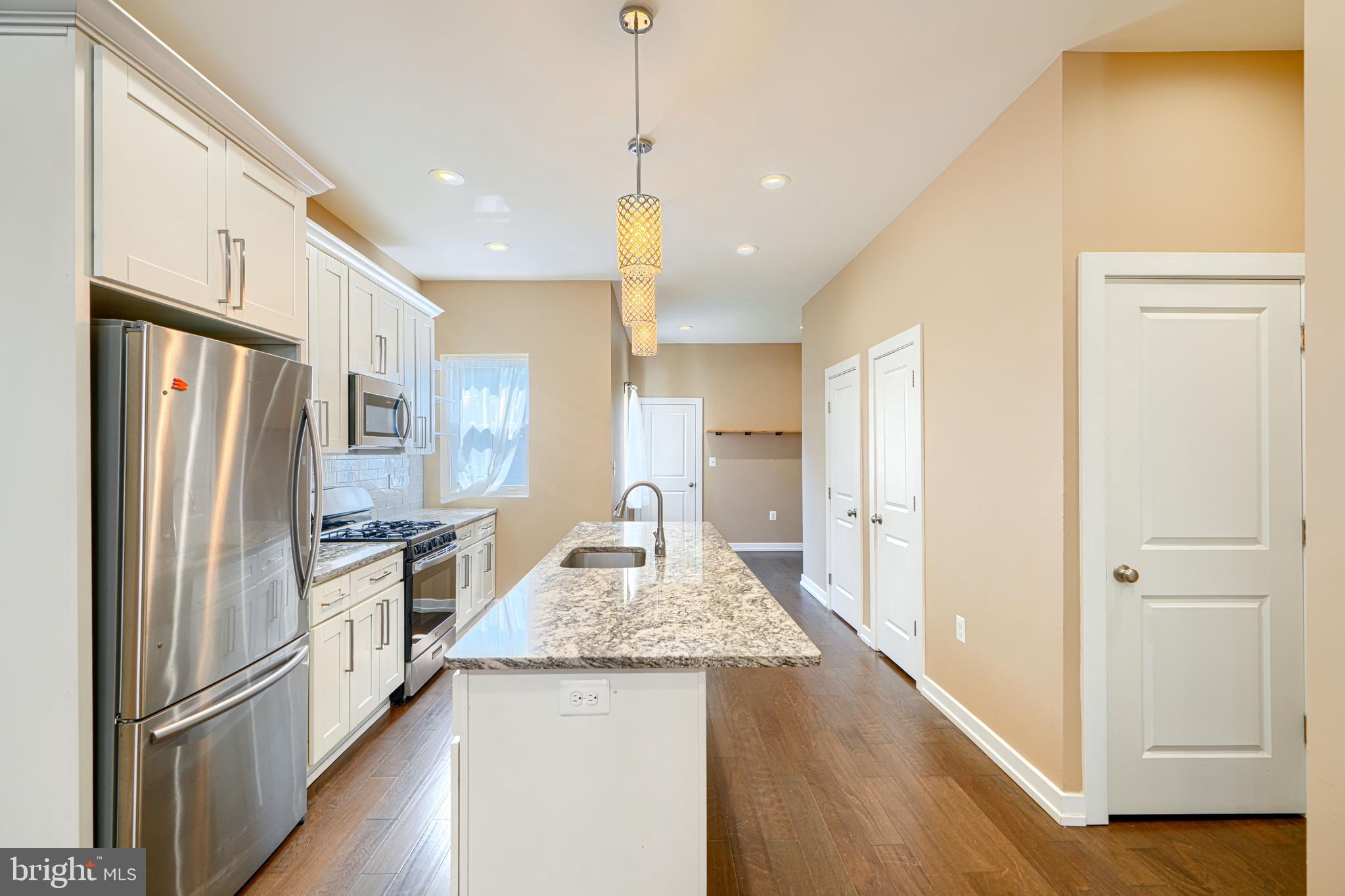 MARBLE HILL - Residential