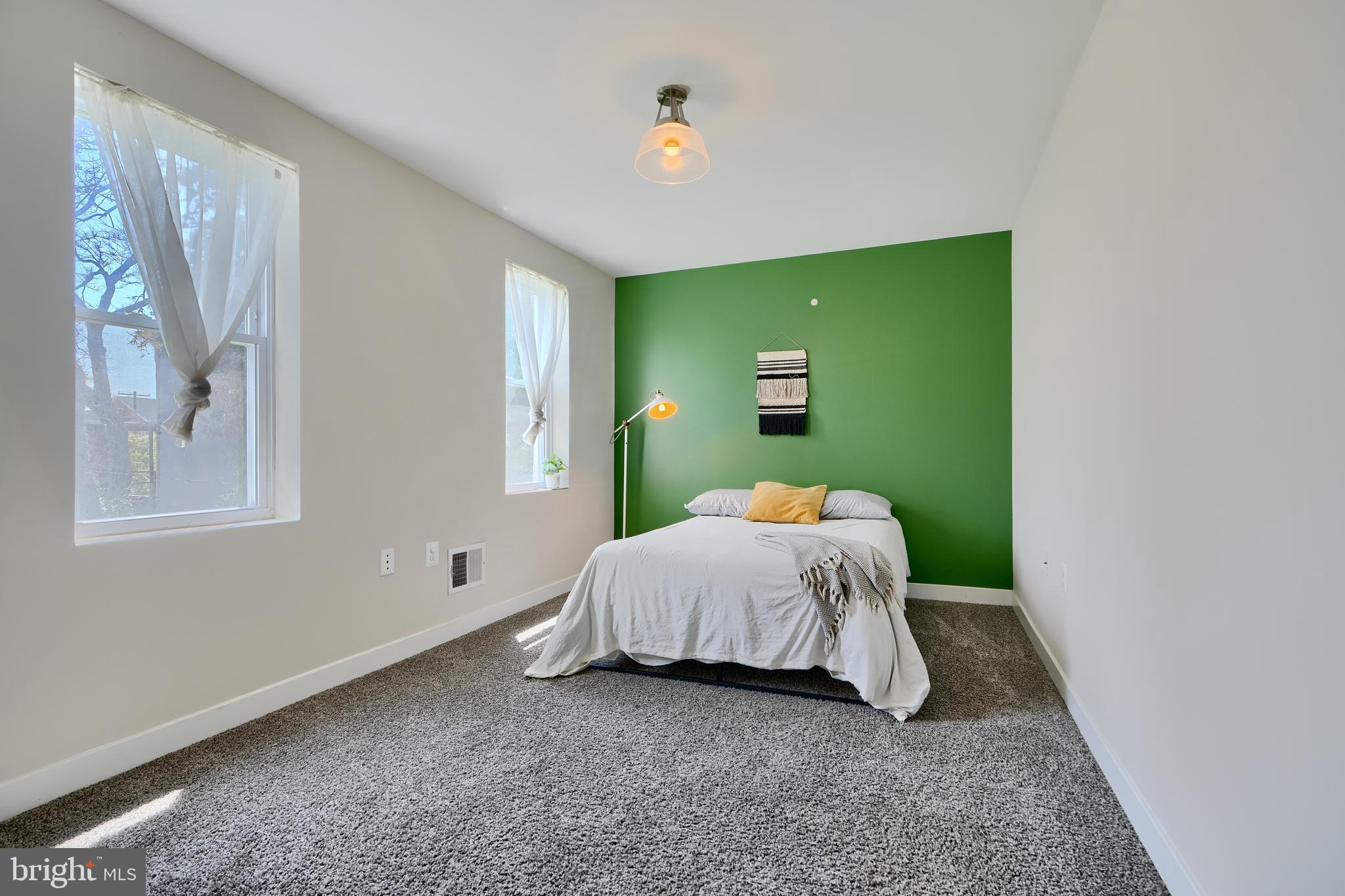 MARBLE HILL - Residential