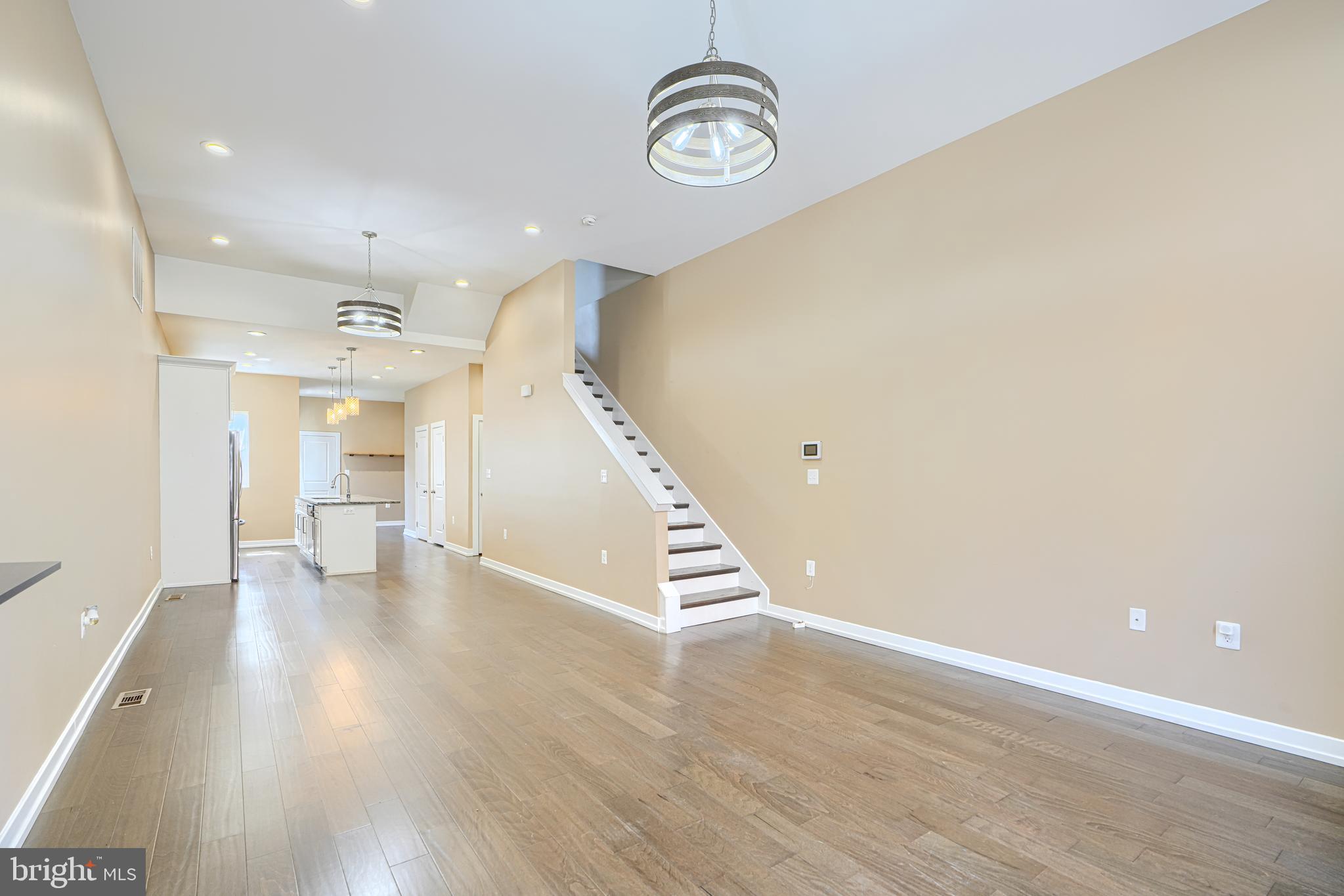 MARBLE HILL - Residential