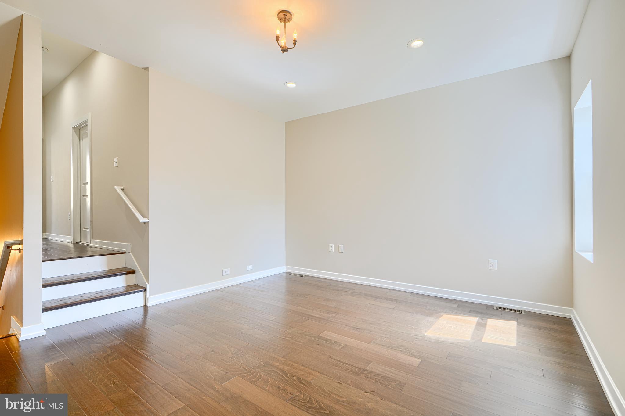 MARBLE HILL - Residential