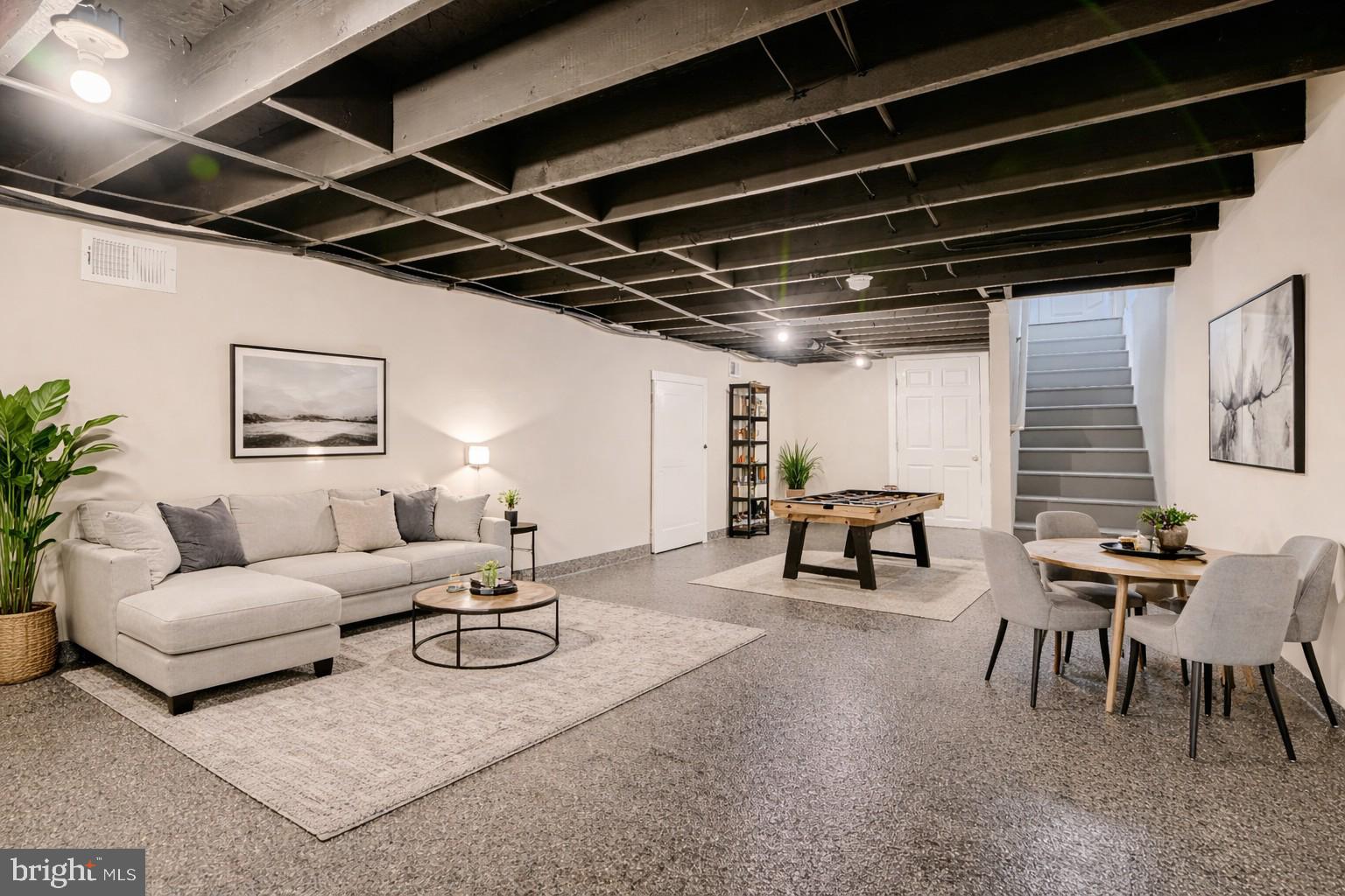 MARBLE HILL - Residential