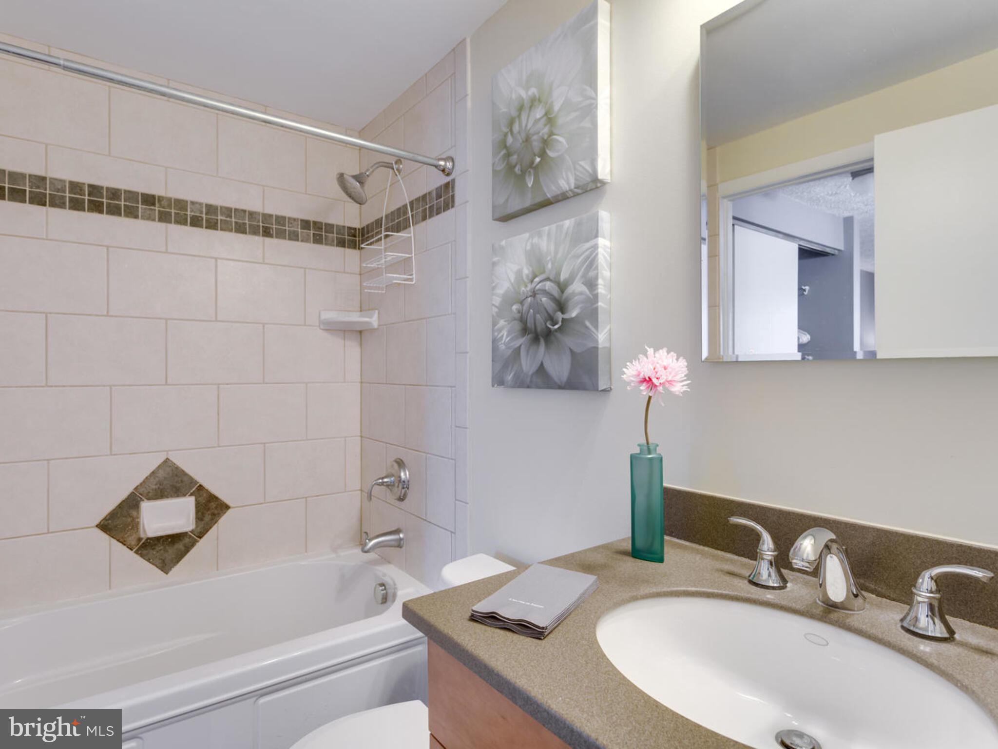 LAKEFORD - Residential Lease