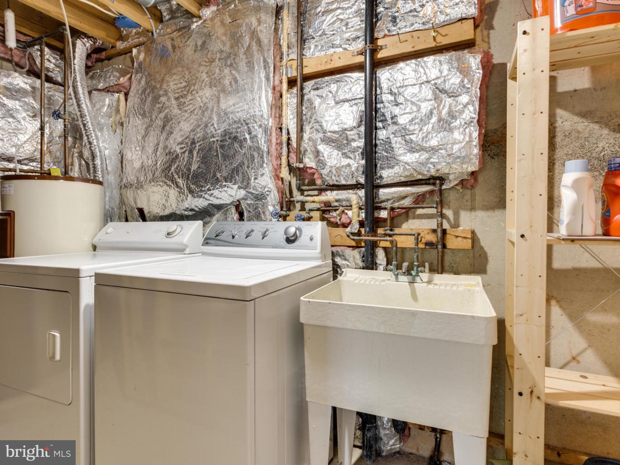 LAKEFORD - Residential Lease