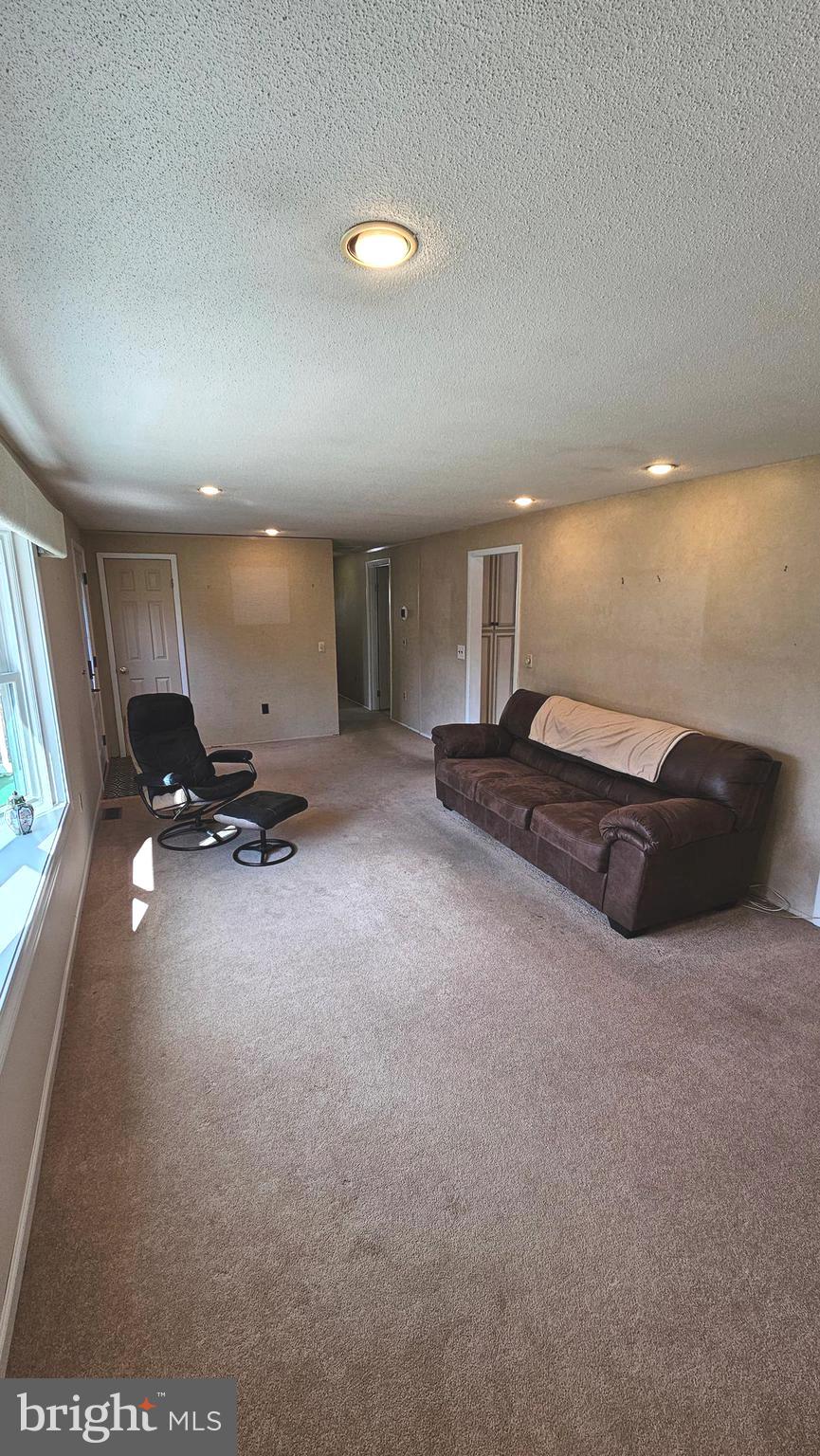 53 CHESTERFIELD CROSSWICKS ROAD