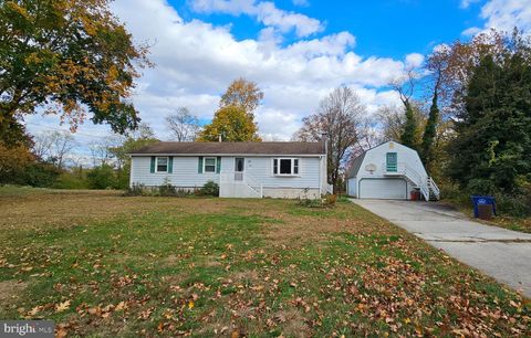 Photo of 53 Chesterfield Crosswicks Rd, CHESTERFIELD, NJ 08515 (MLS # NJBL2098776)