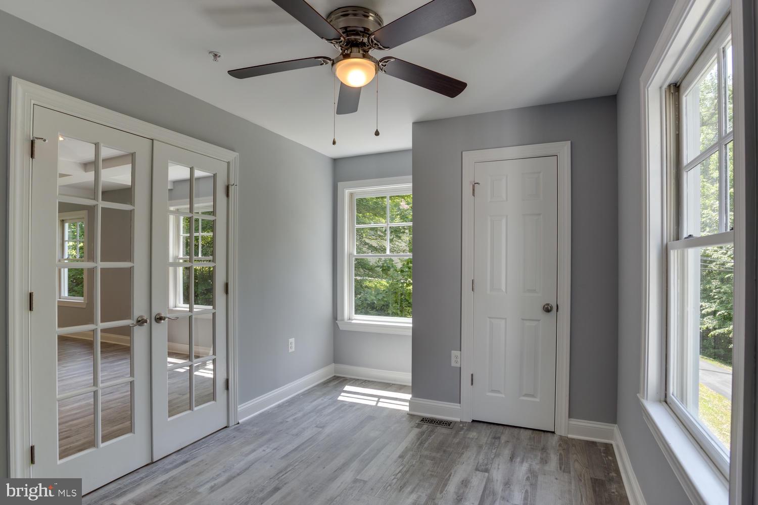 CHURCH KNOLLS - Residential