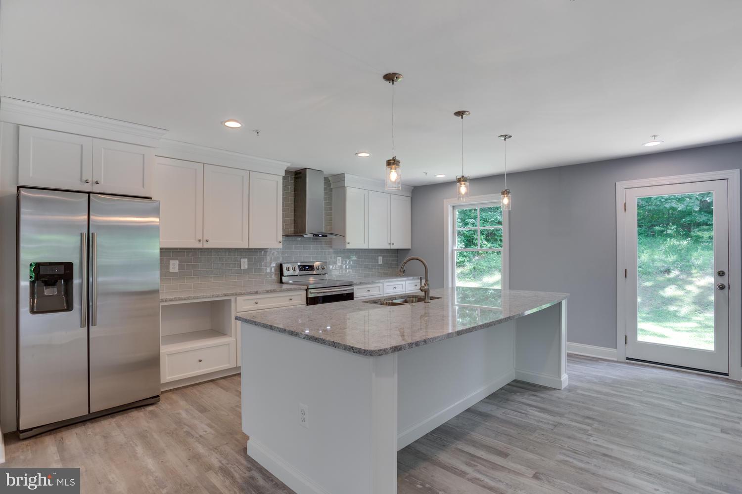 CHURCH KNOLLS - Residential