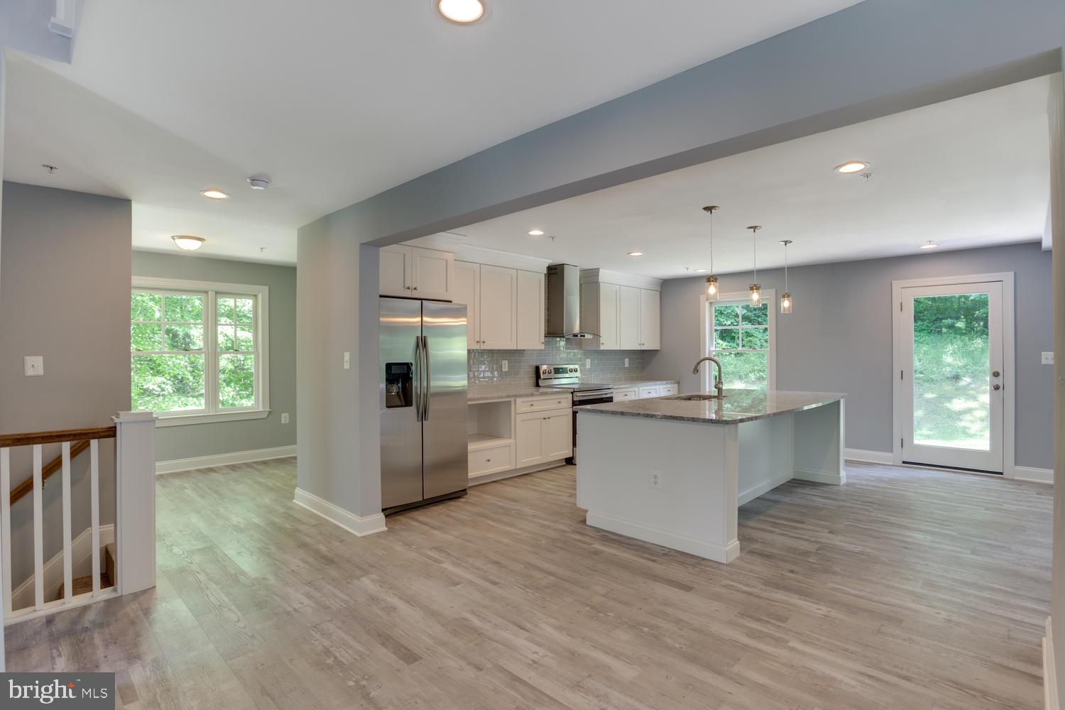 CHURCH KNOLLS - Residential