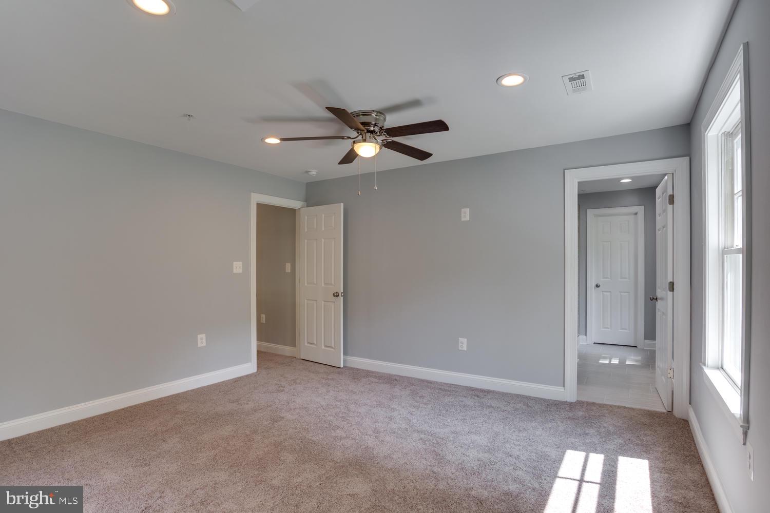 CHURCH KNOLLS - Residential