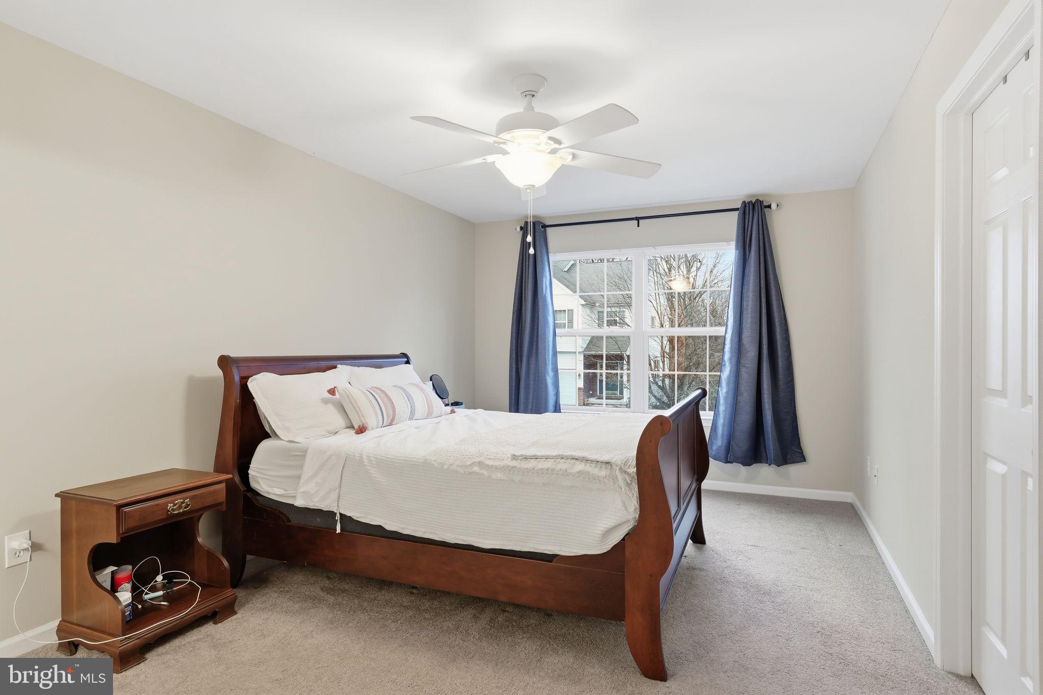 PARK VIEW COMMONS - Residential