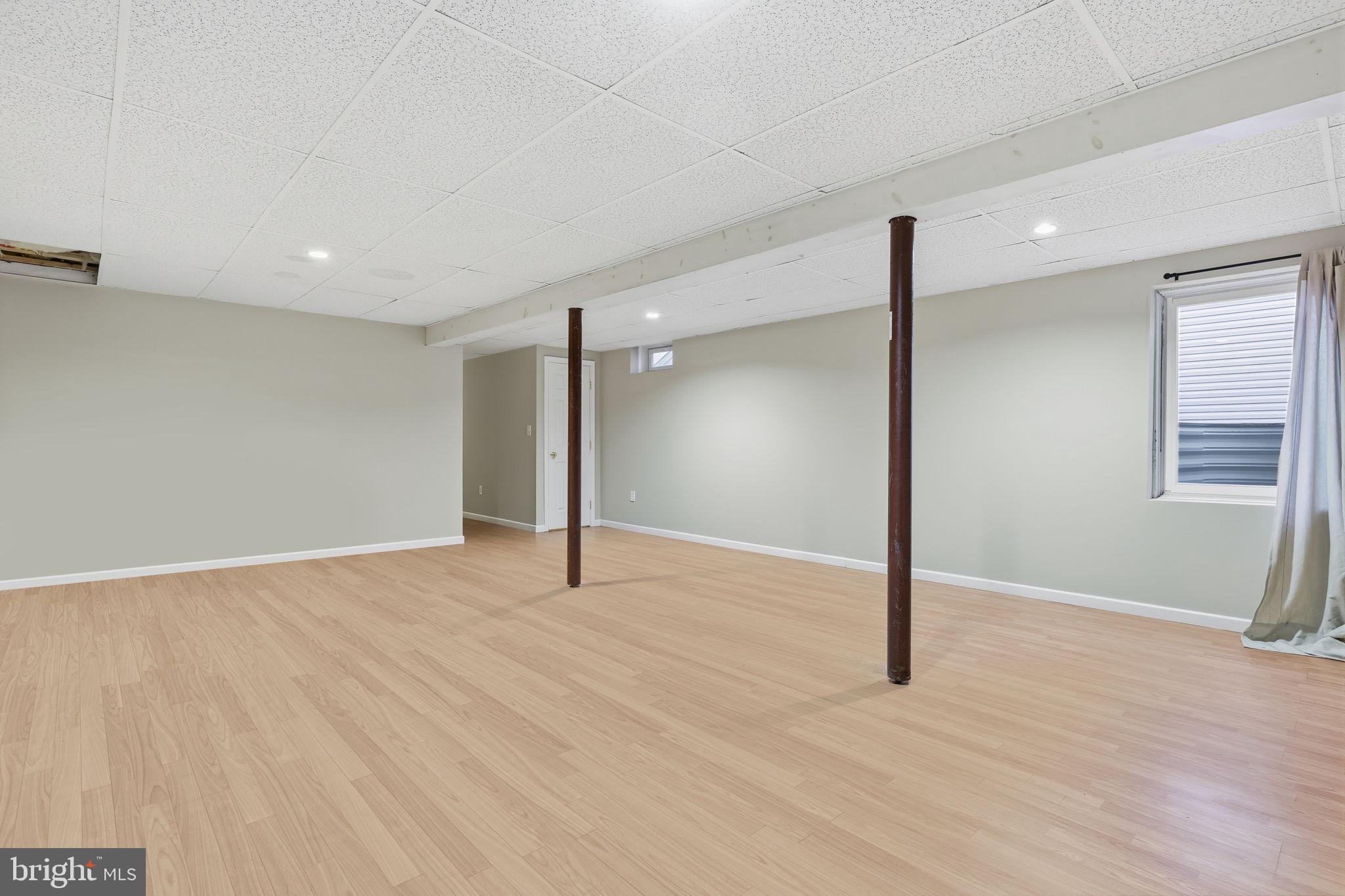 PARK VIEW COMMONS - Residential