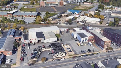 301 E LIBERTY STREET LANCASTER PA 17602