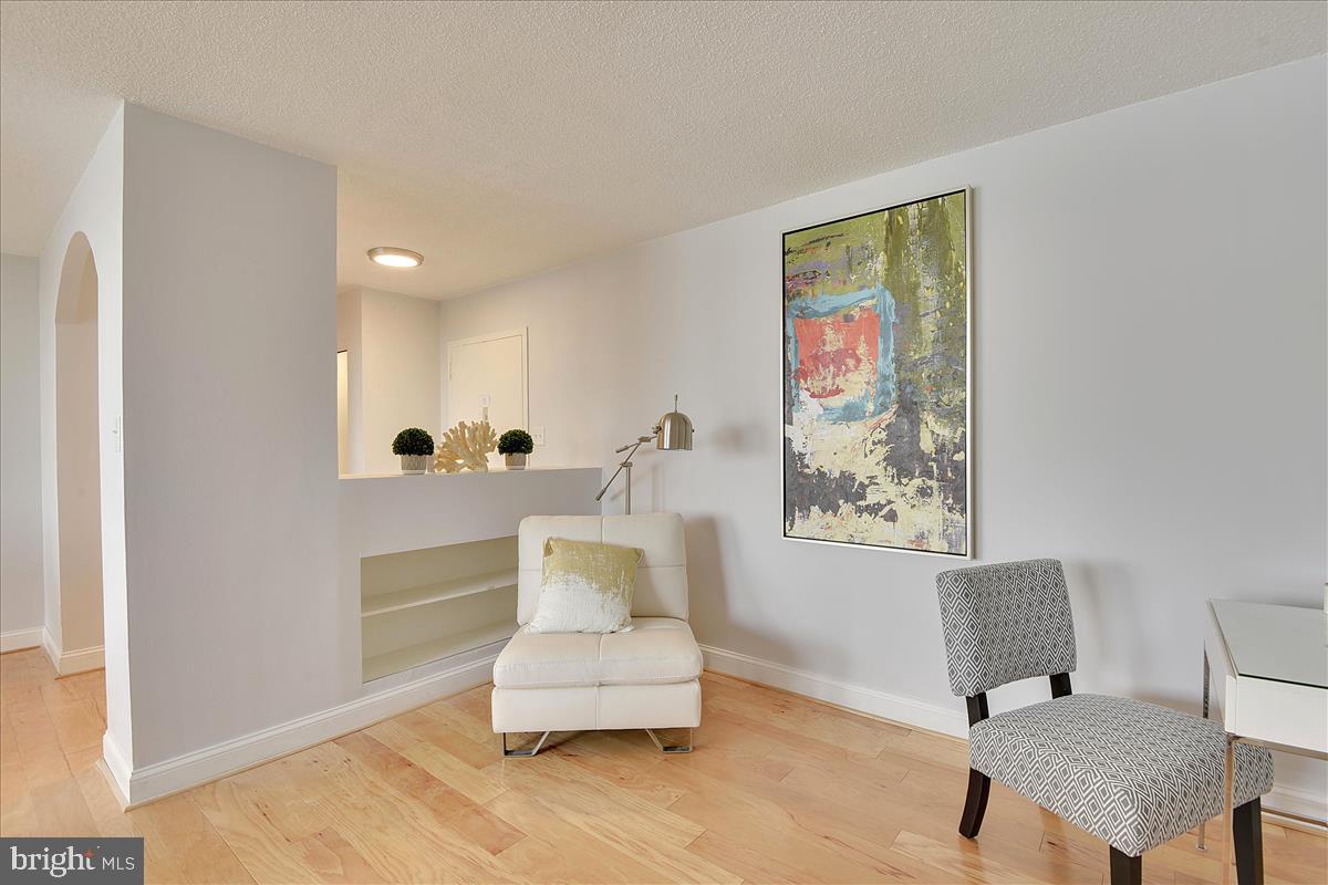 MARINA TOWERS - Residential