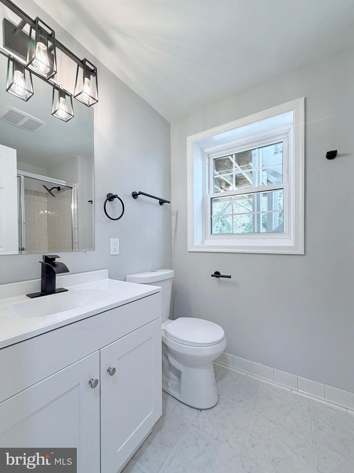 EVERGREEN OVERLOOK - Residential