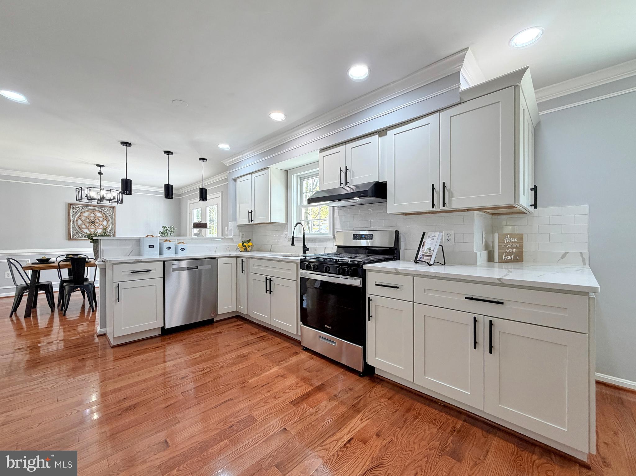 EVERGREEN OVERLOOK - Residential