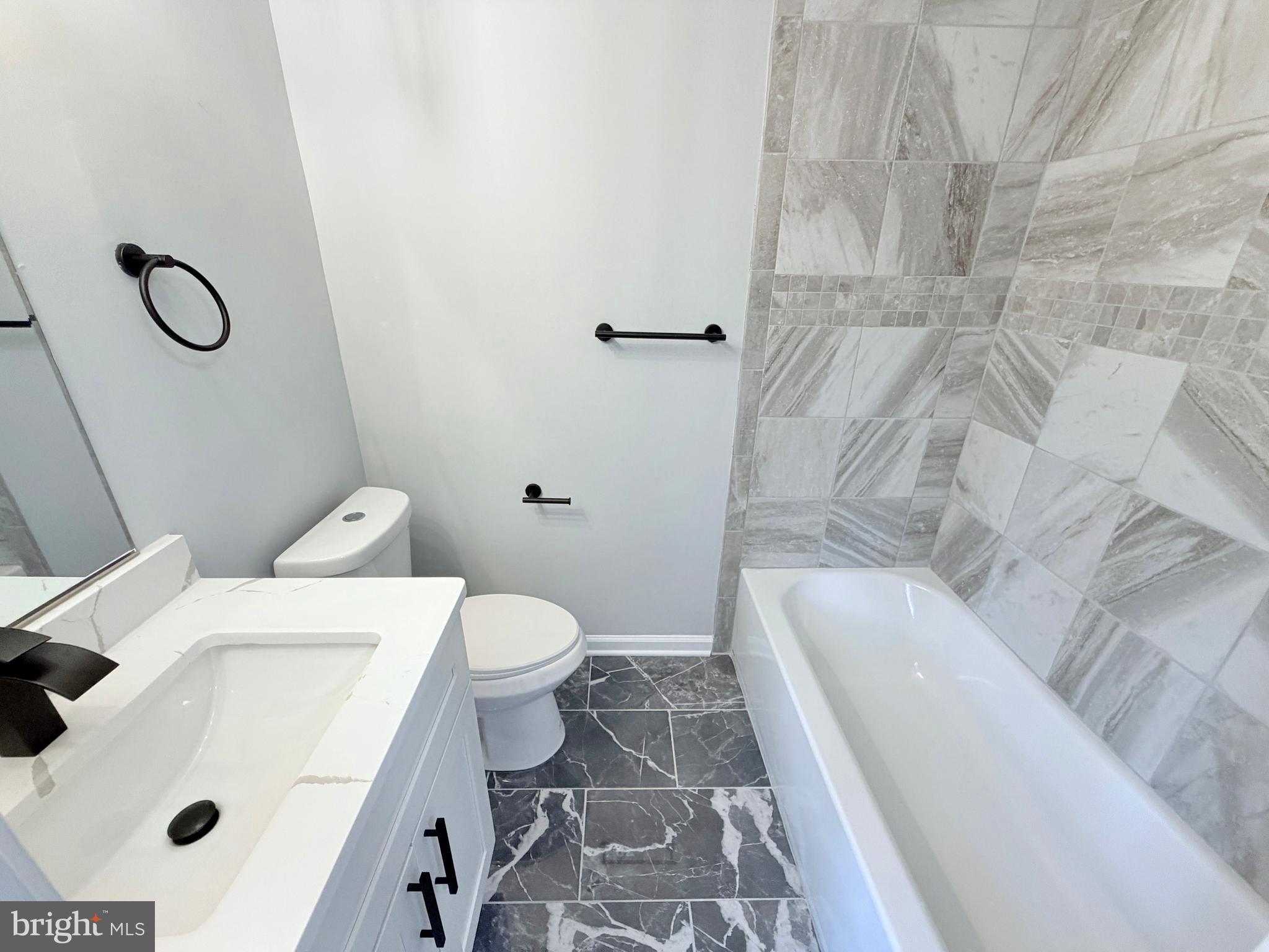 EVERGREEN OVERLOOK - Residential