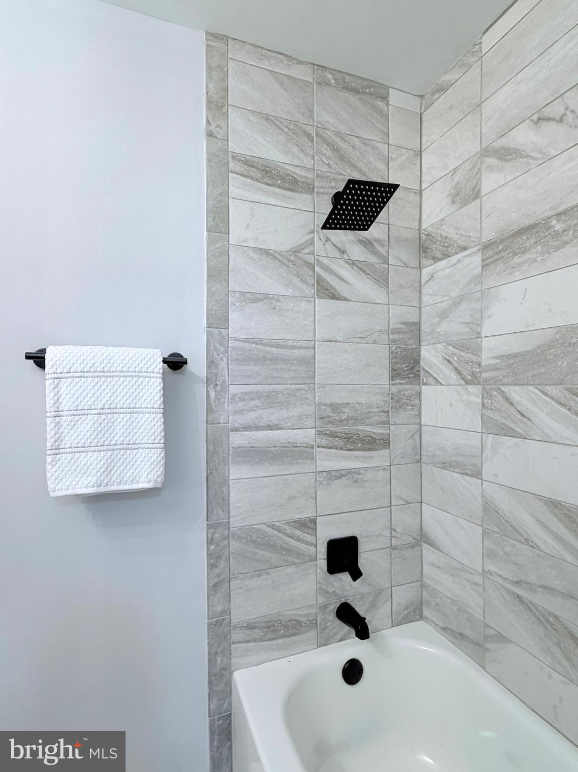 EVERGREEN OVERLOOK - Residential