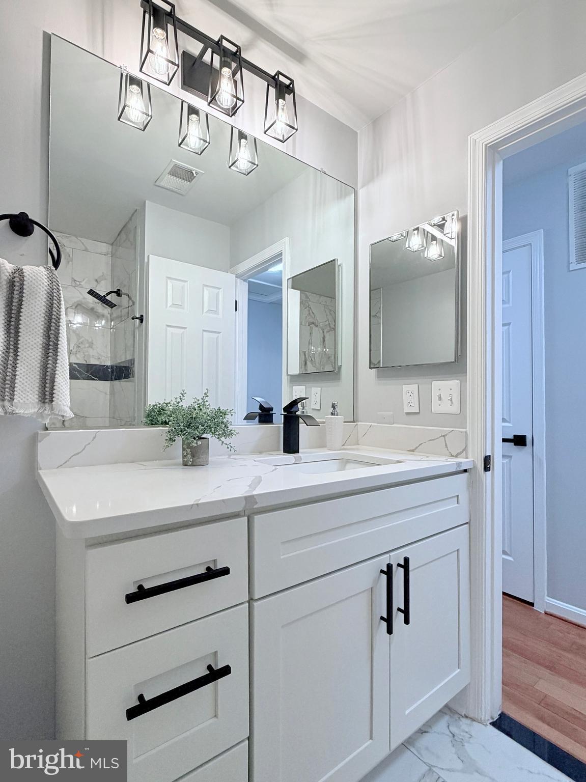 EVERGREEN OVERLOOK - Residential