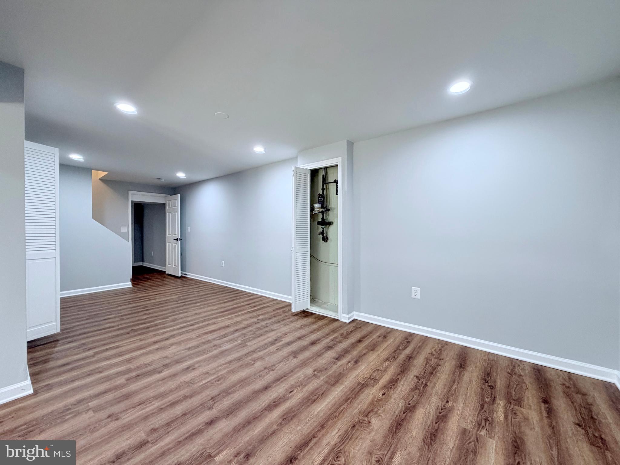 EVERGREEN OVERLOOK - Residential