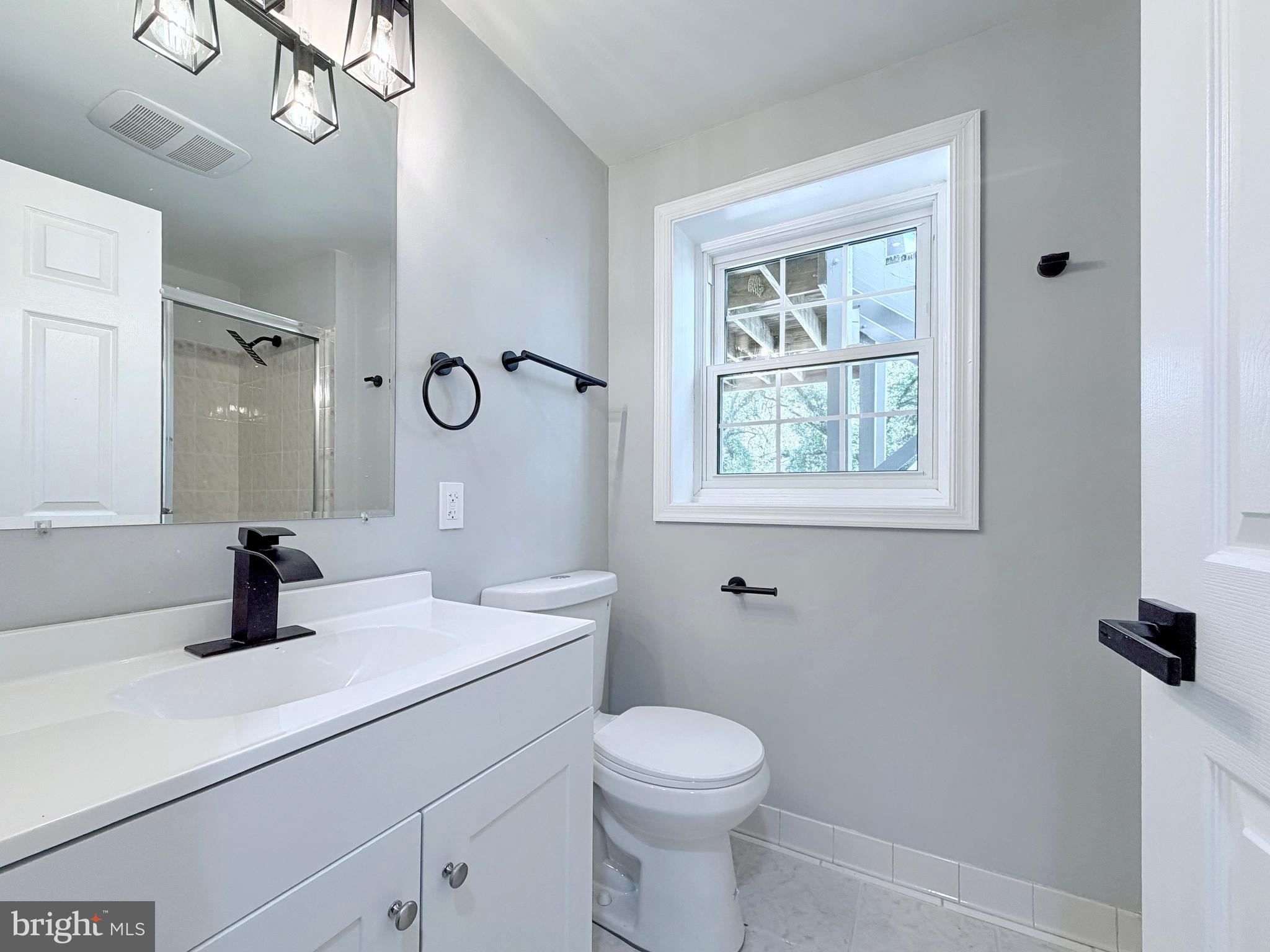 EVERGREEN OVERLOOK - Residential