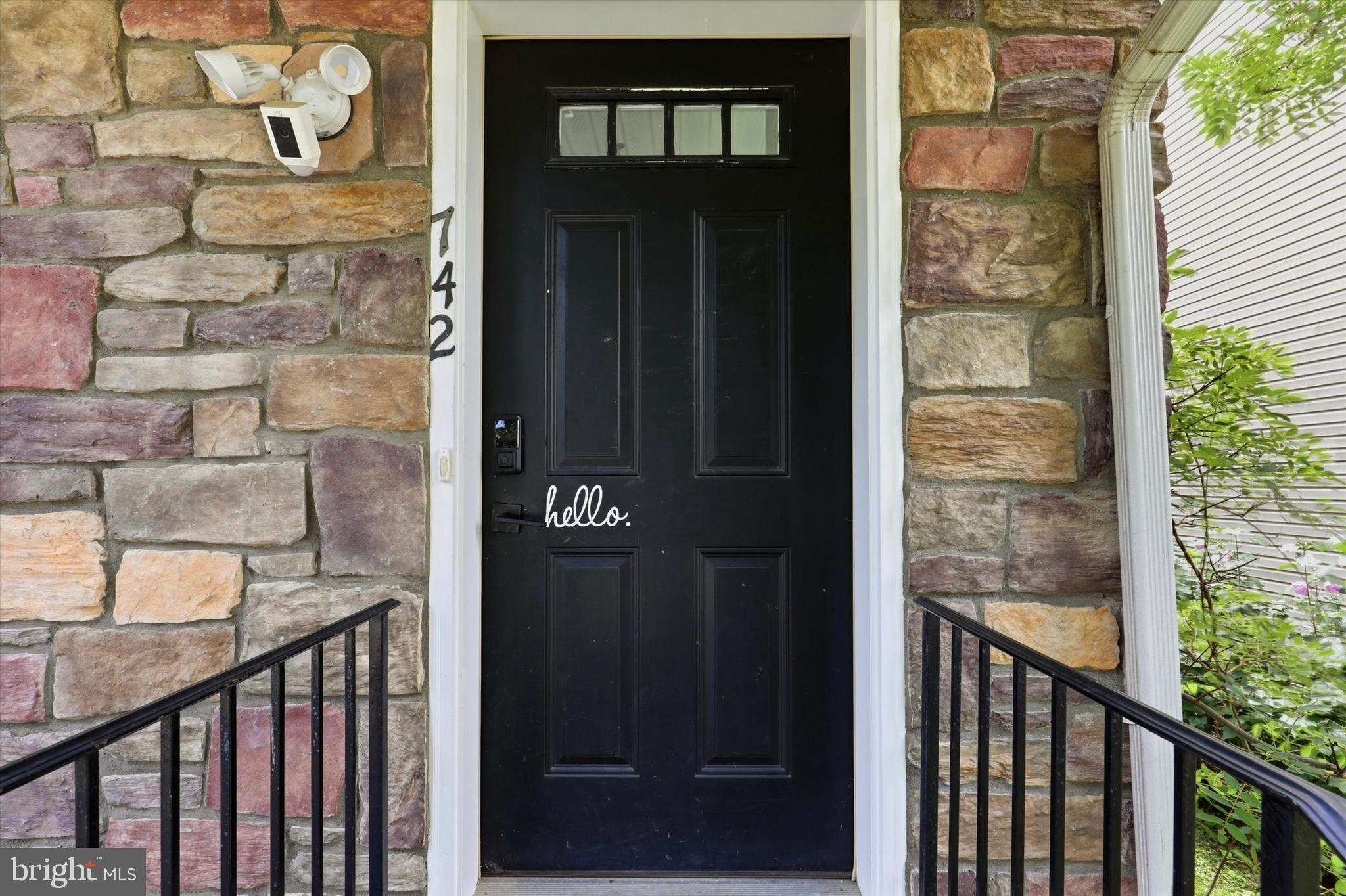 742 CEDAR STREET