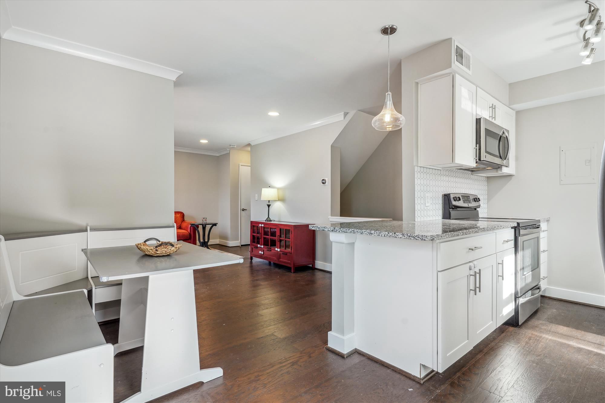 THE ARLINGTON - Residential