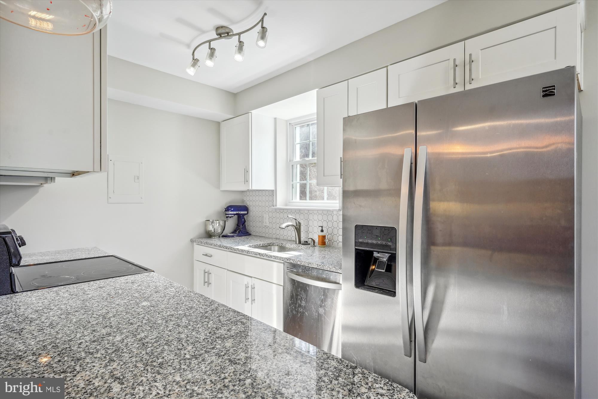 THE ARLINGTON - Residential