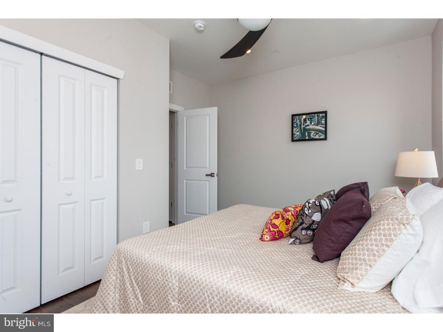 POINT BREEZE - Residential