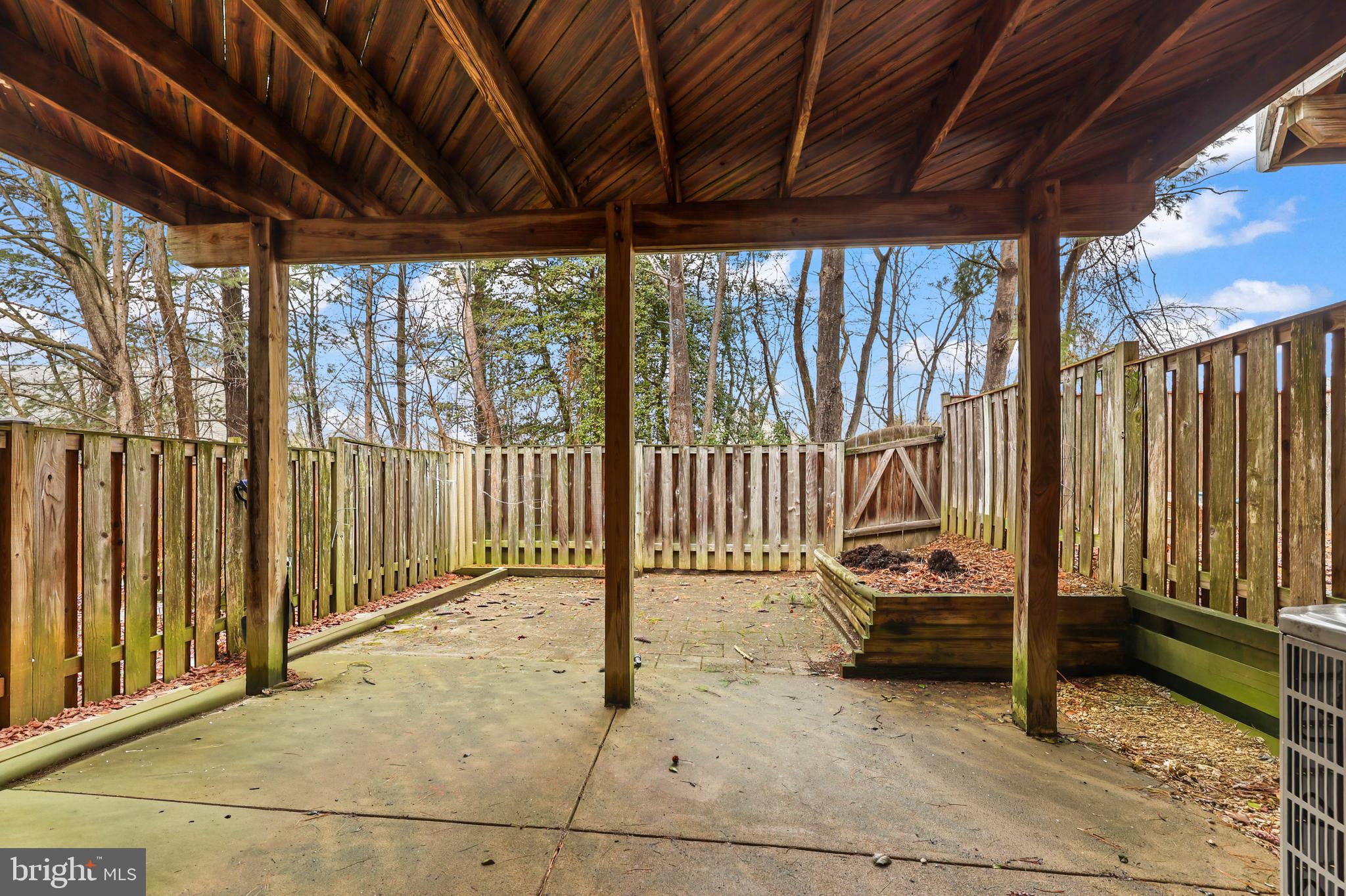 POHICK LANDING - Residential