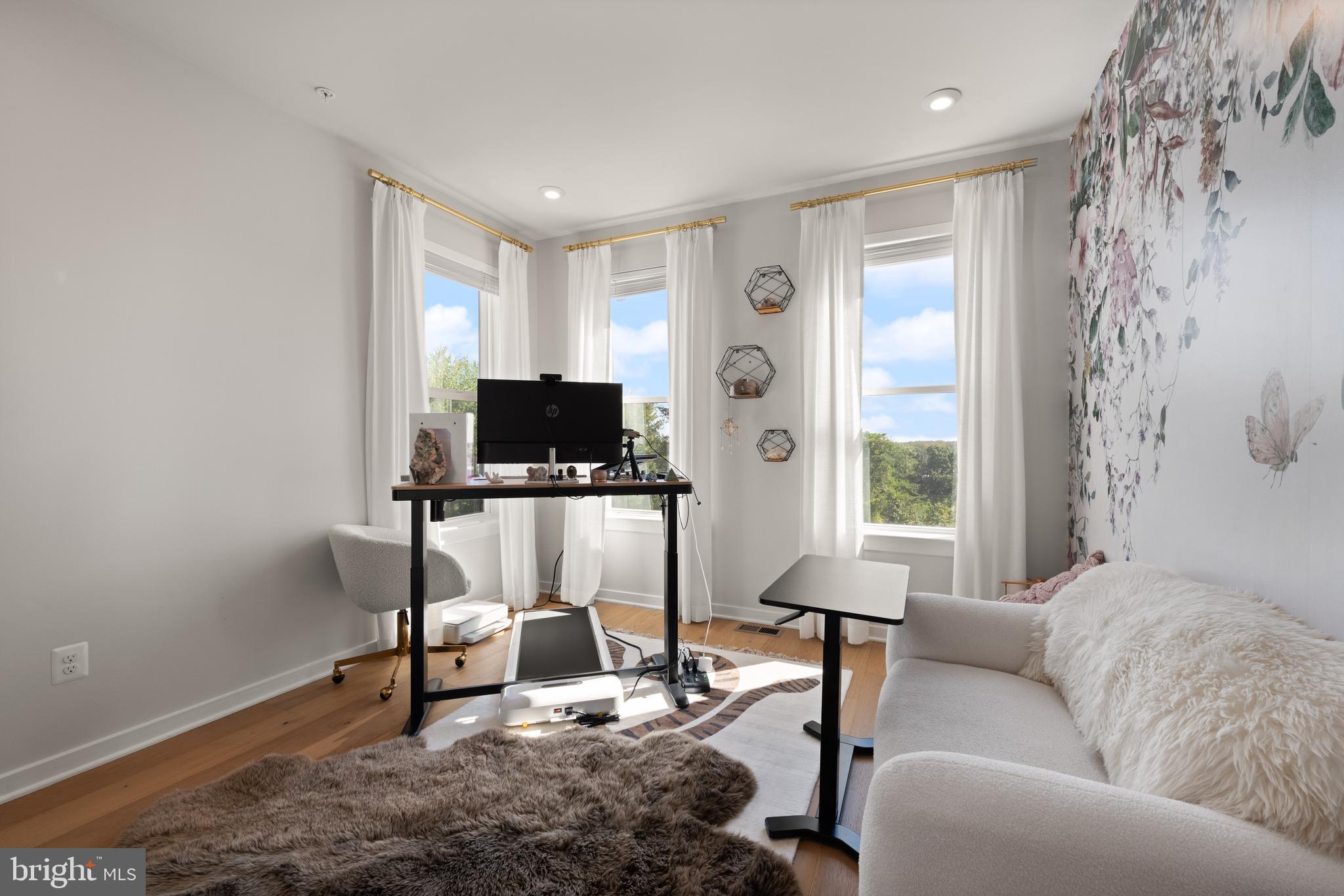 PARK AT FAIR OAKS - Residential