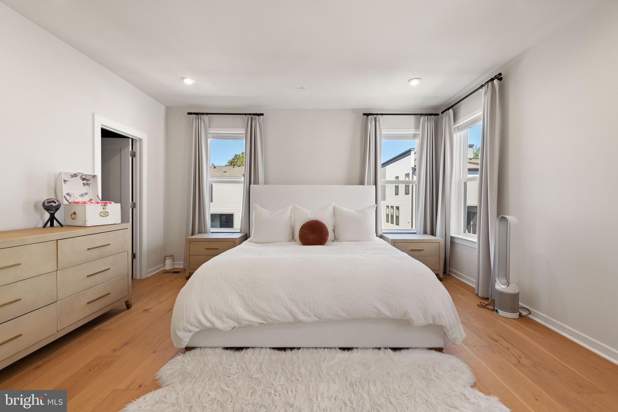 PARK AT FAIR OAKS - Residential