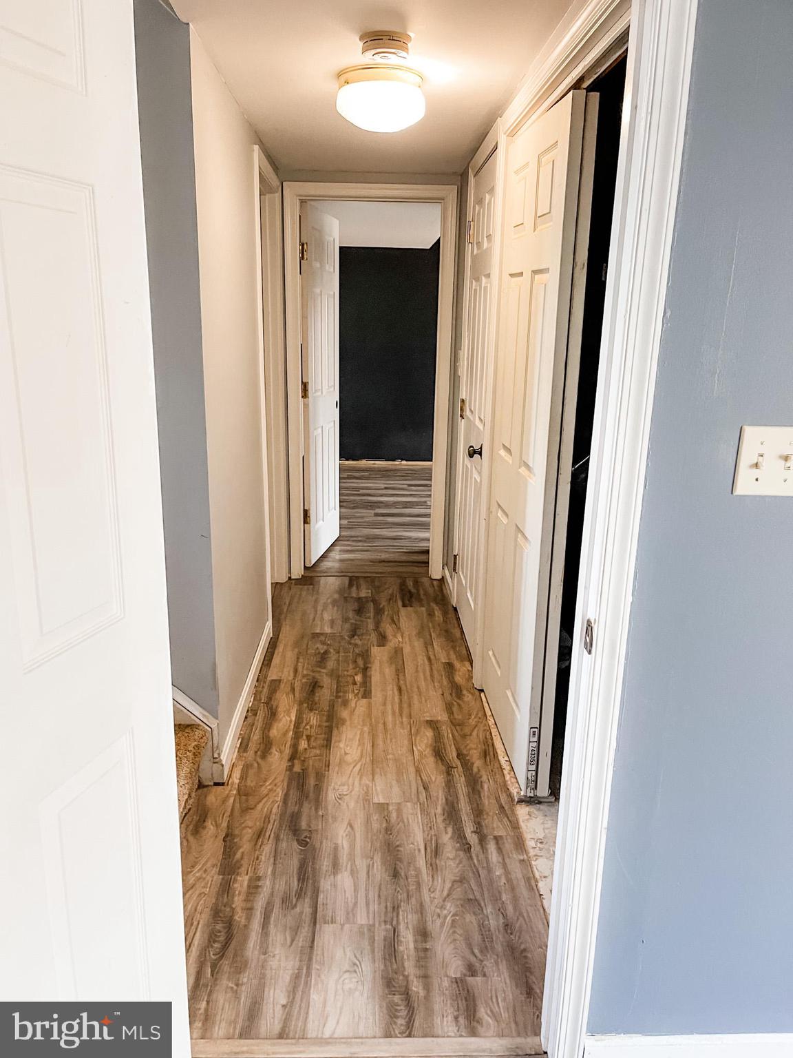 BLACK WALNUT RUN ESTATES - Residential